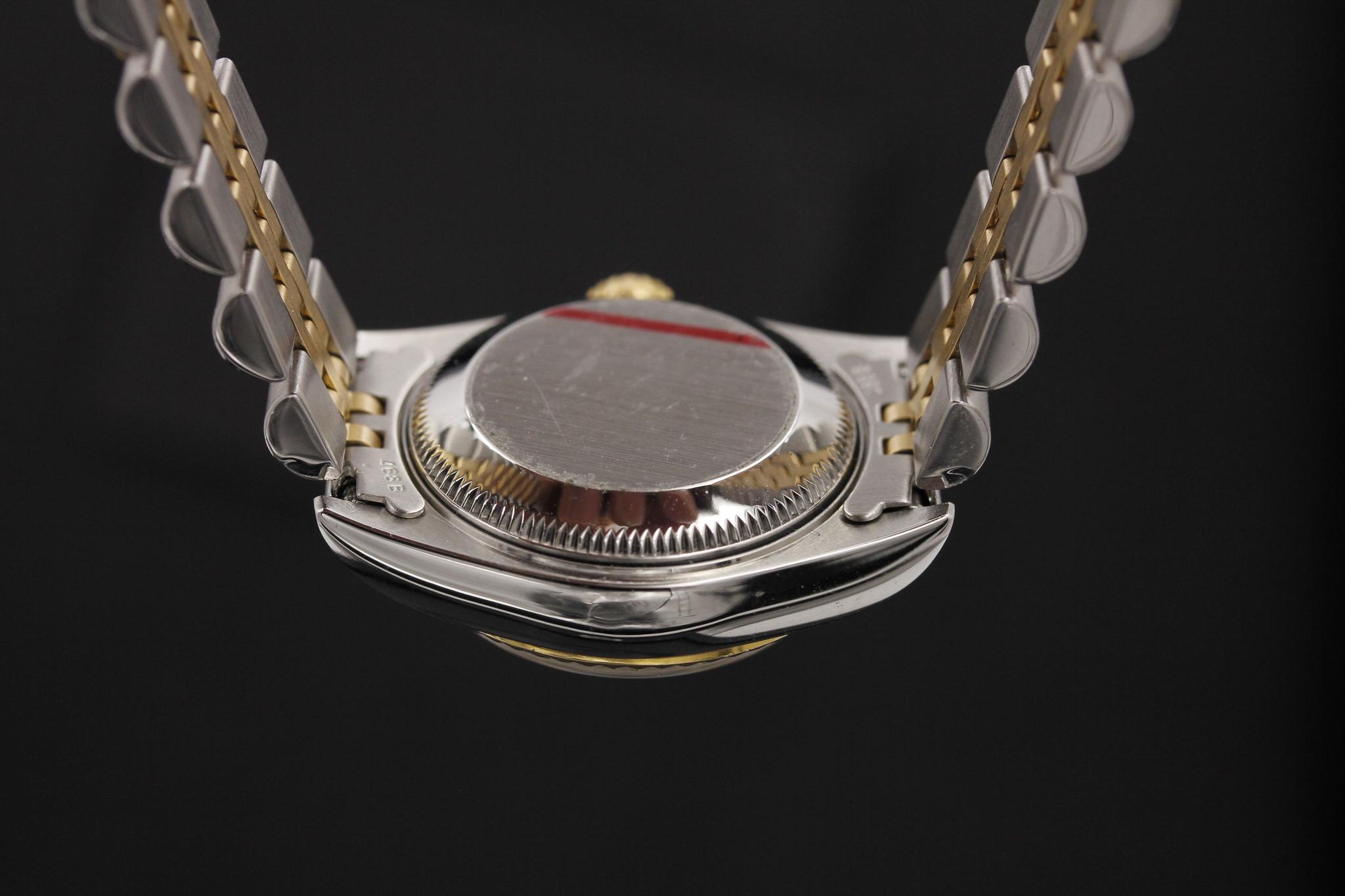 Watch Image 7
