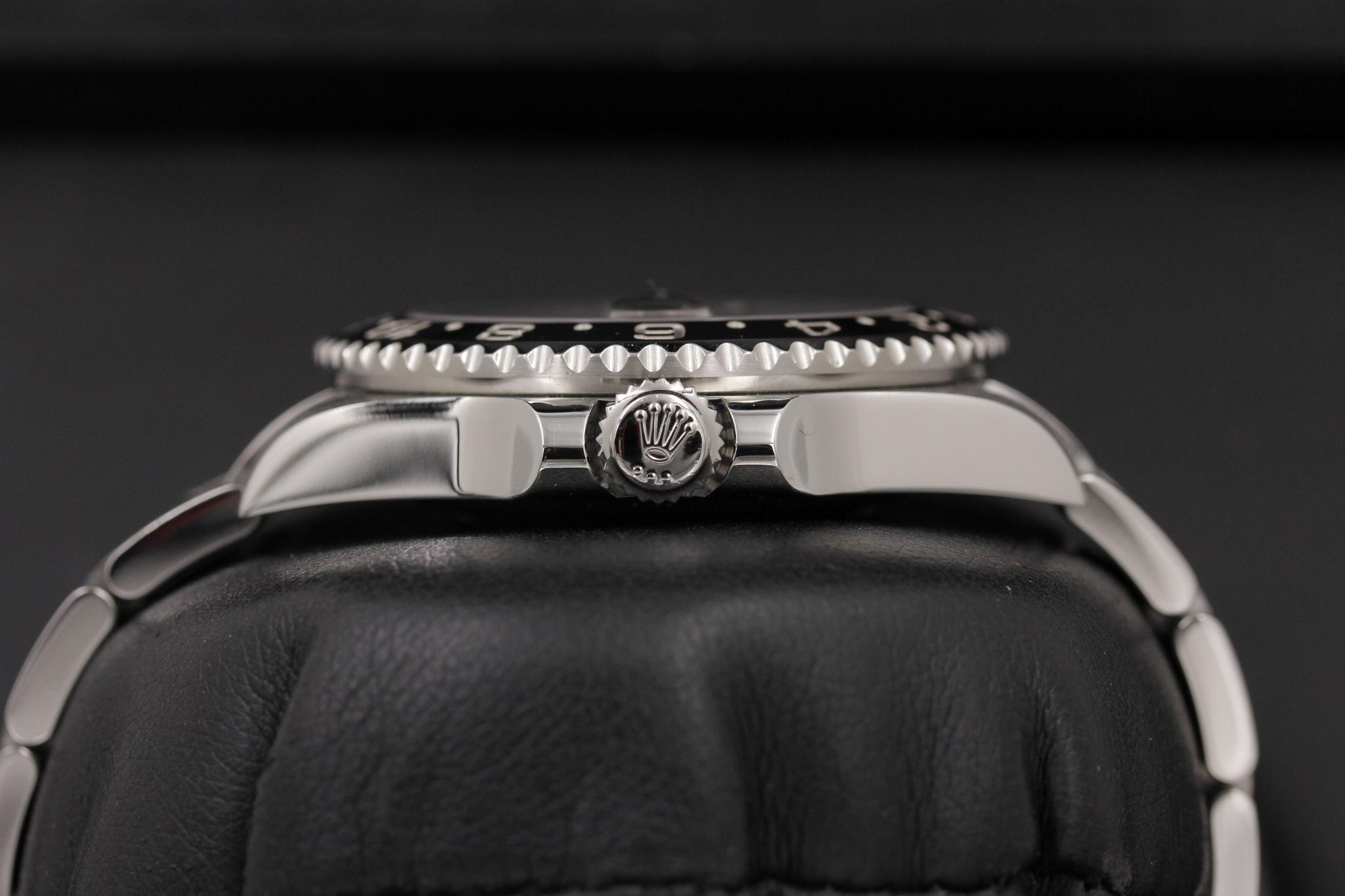 Watch Image 3