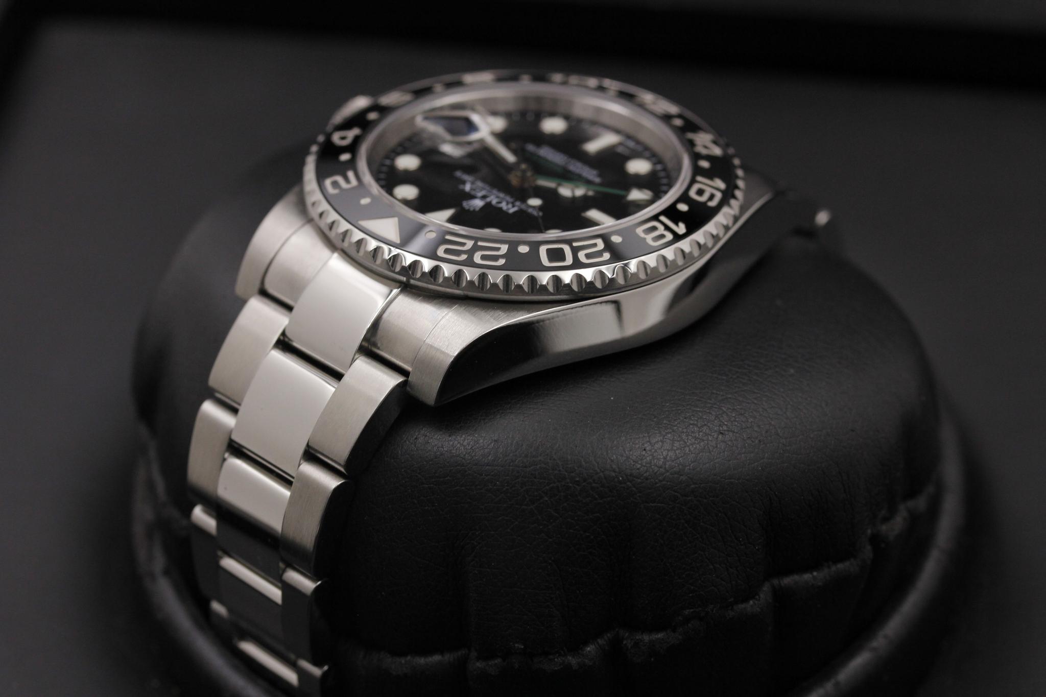 Watch Image 5
