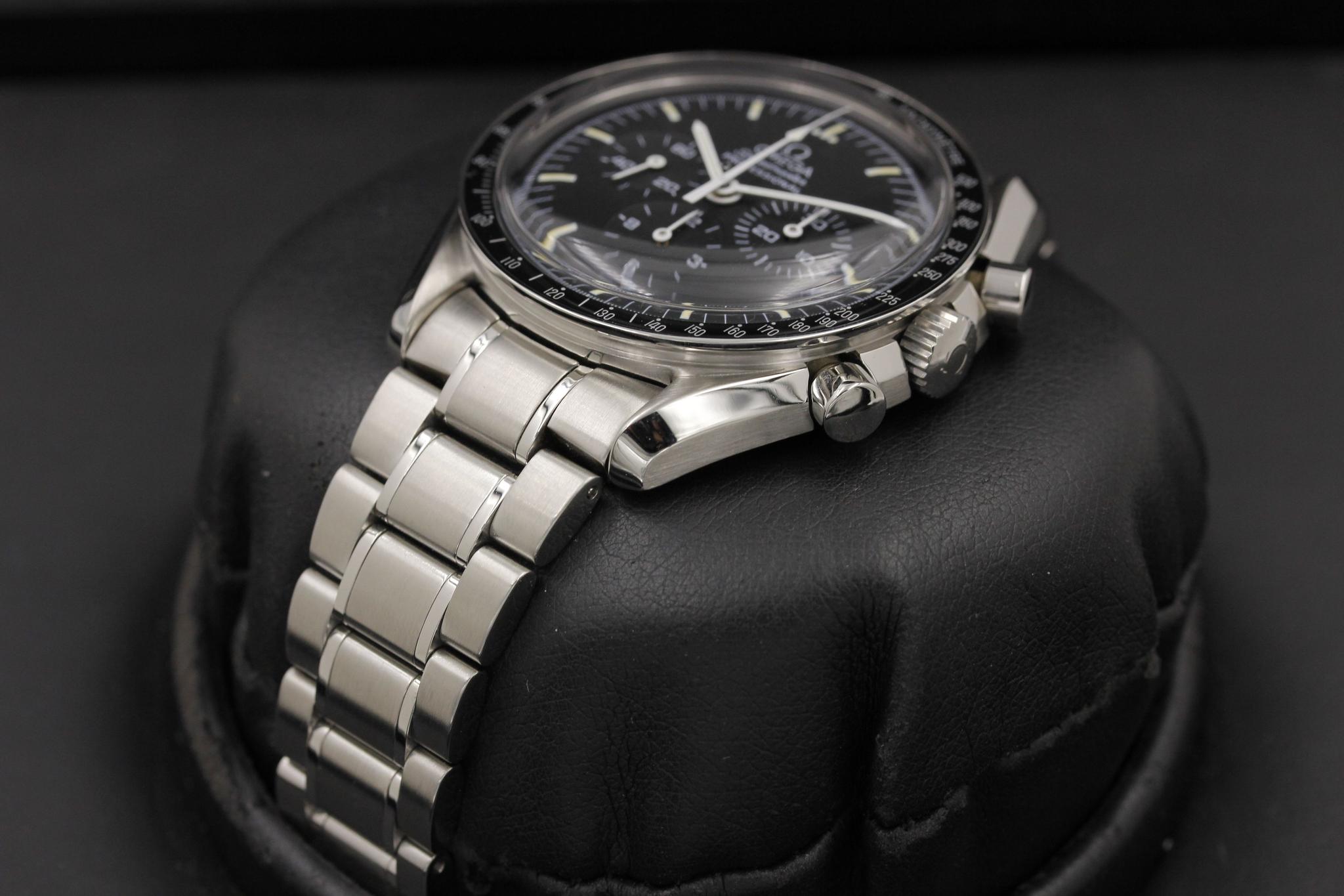 Watch Image 2