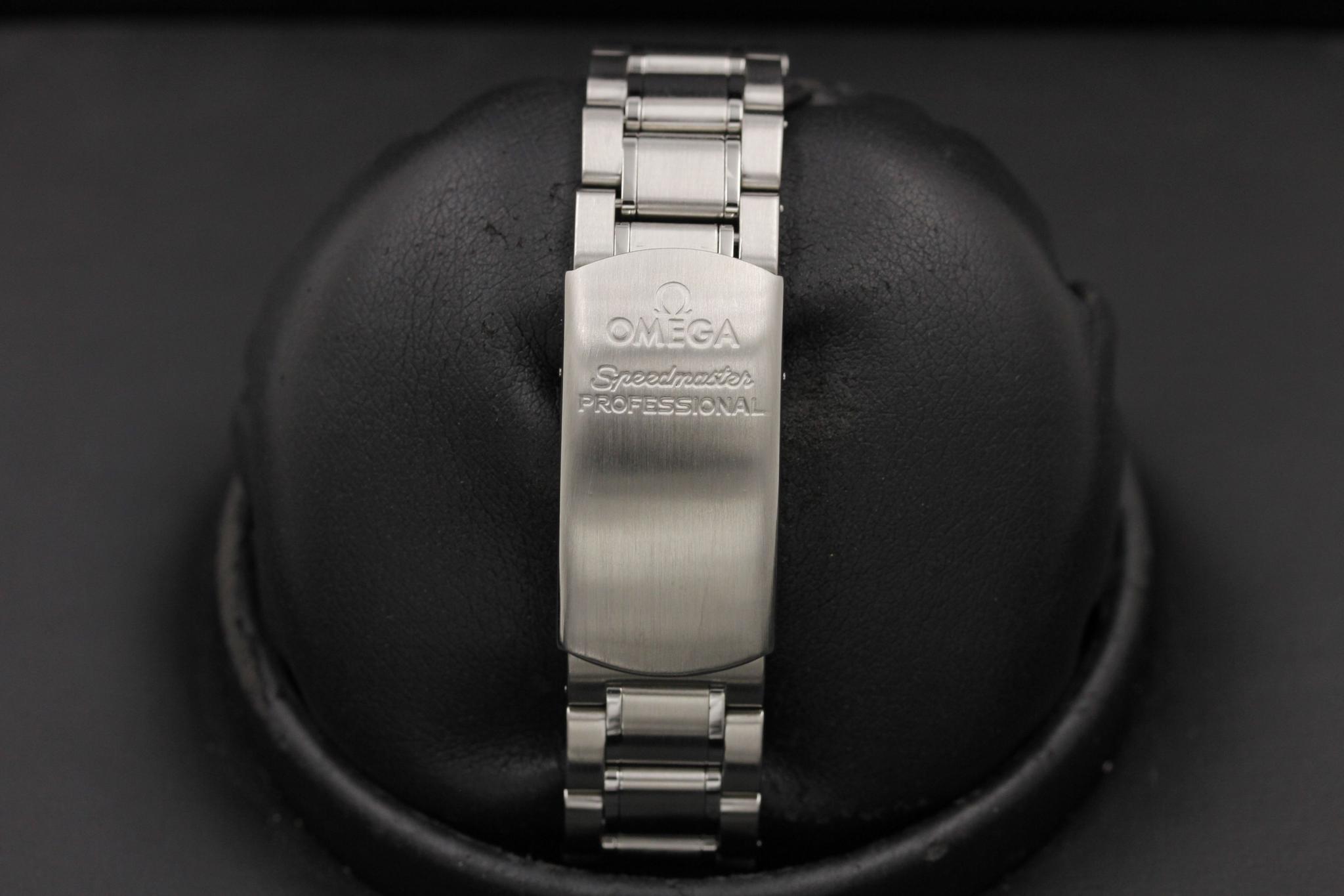 Watch Image 8