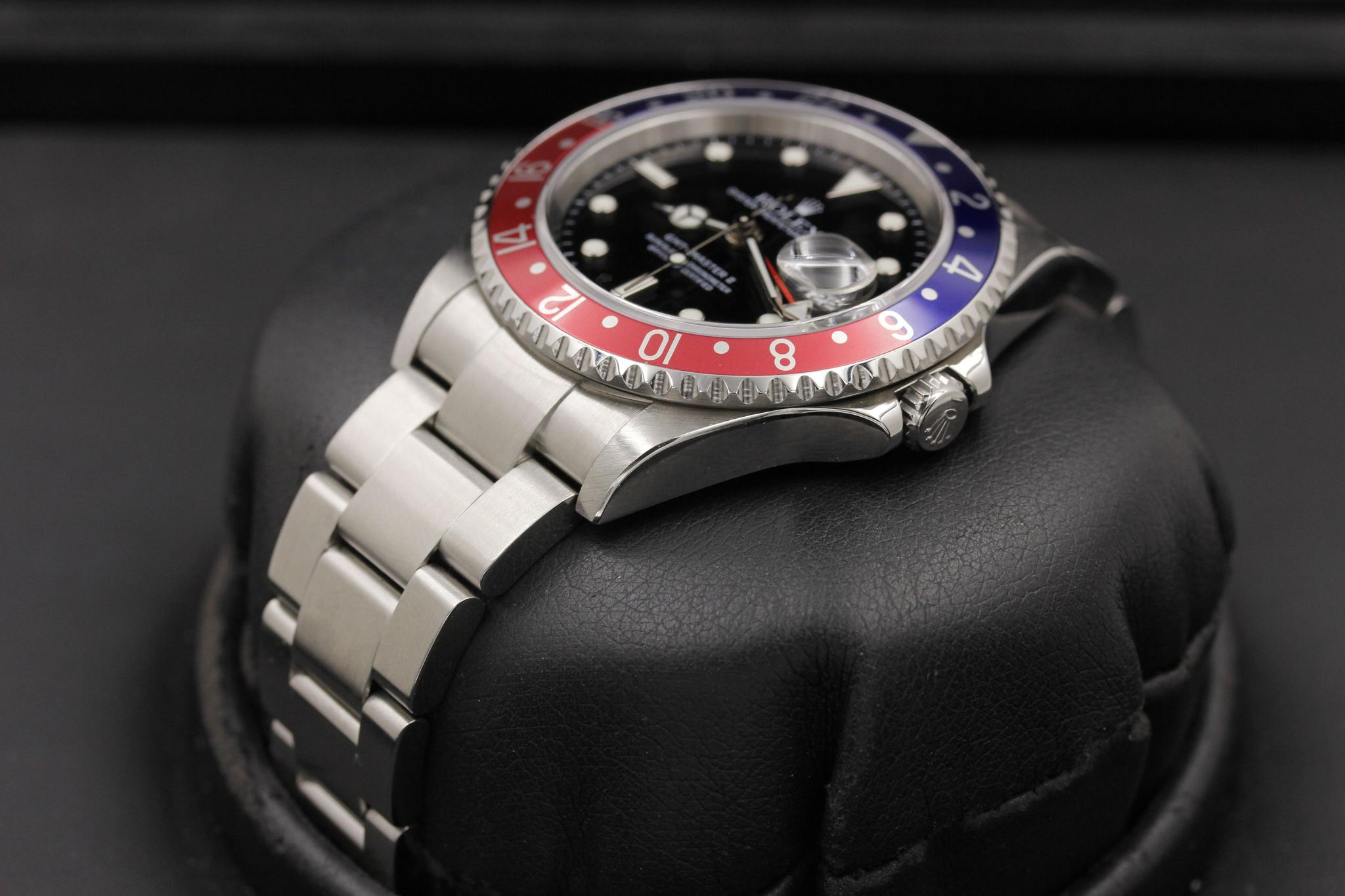Watch Image 2
