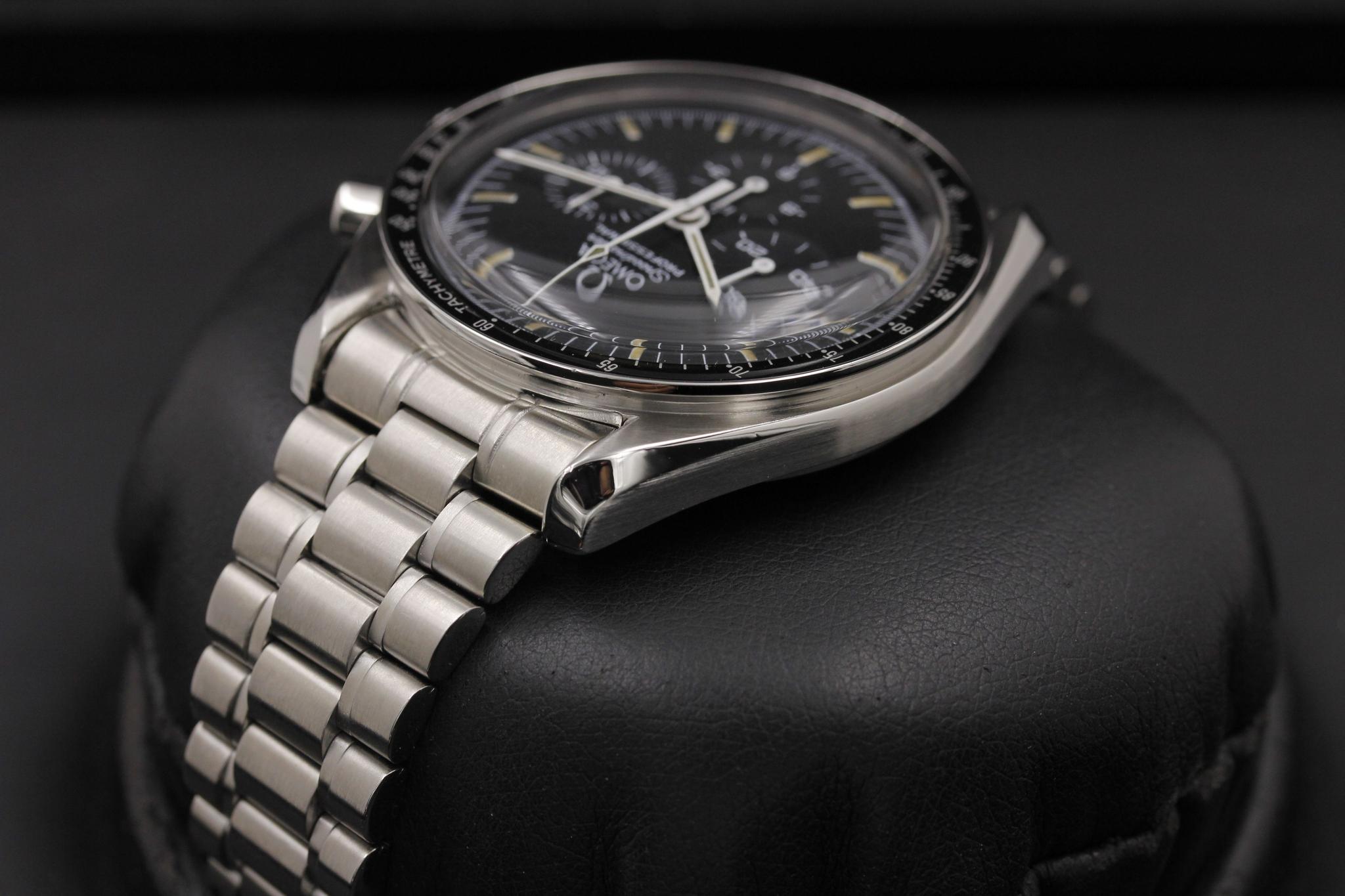 Watch Image 6