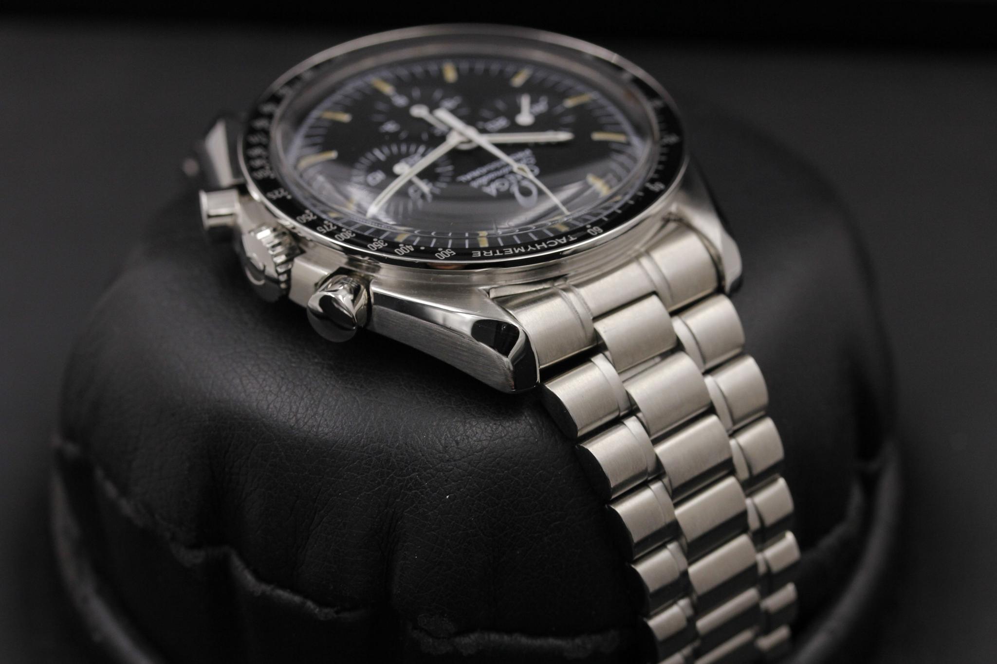 Watch Image 5