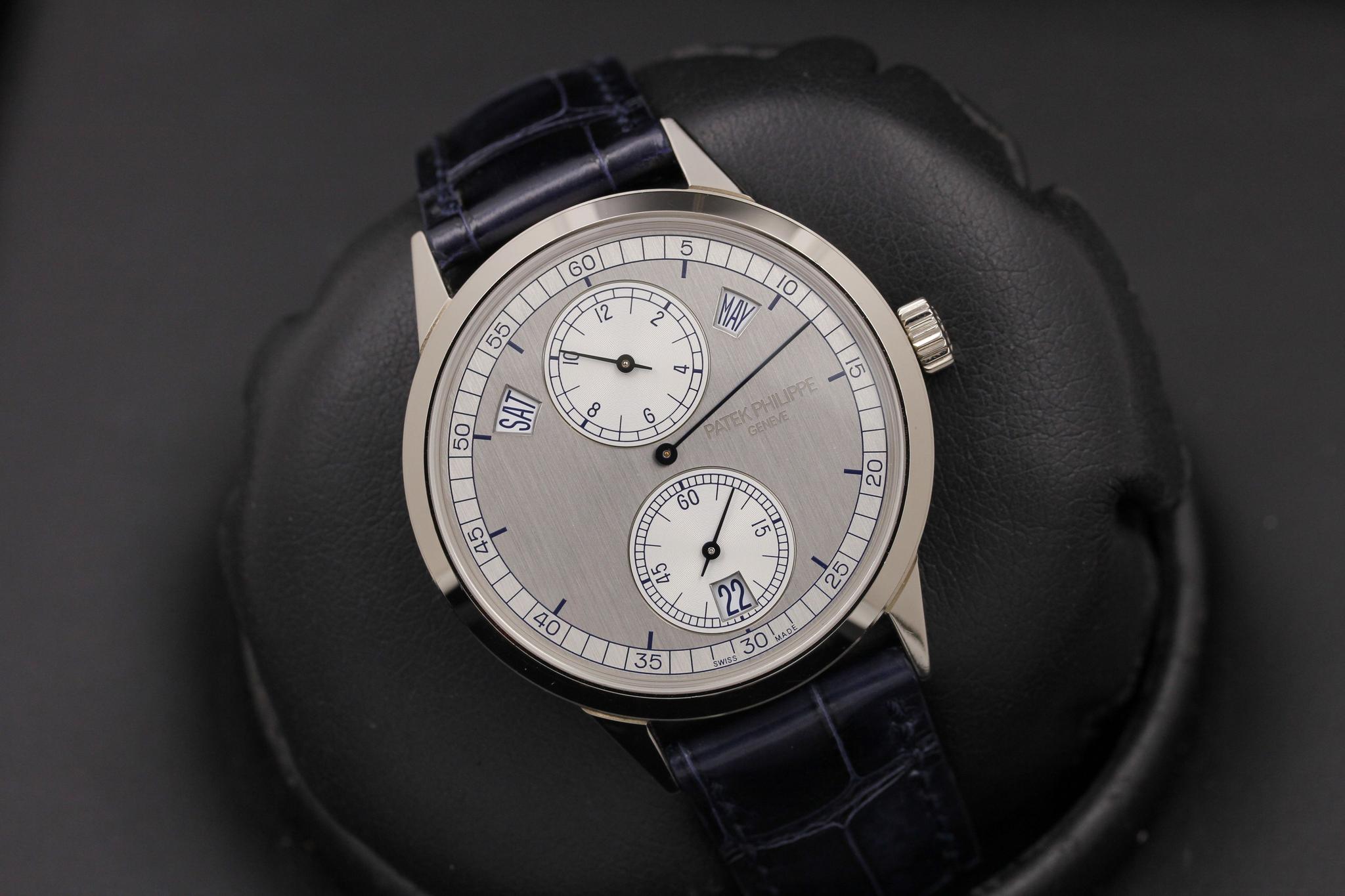 Watch Image 10