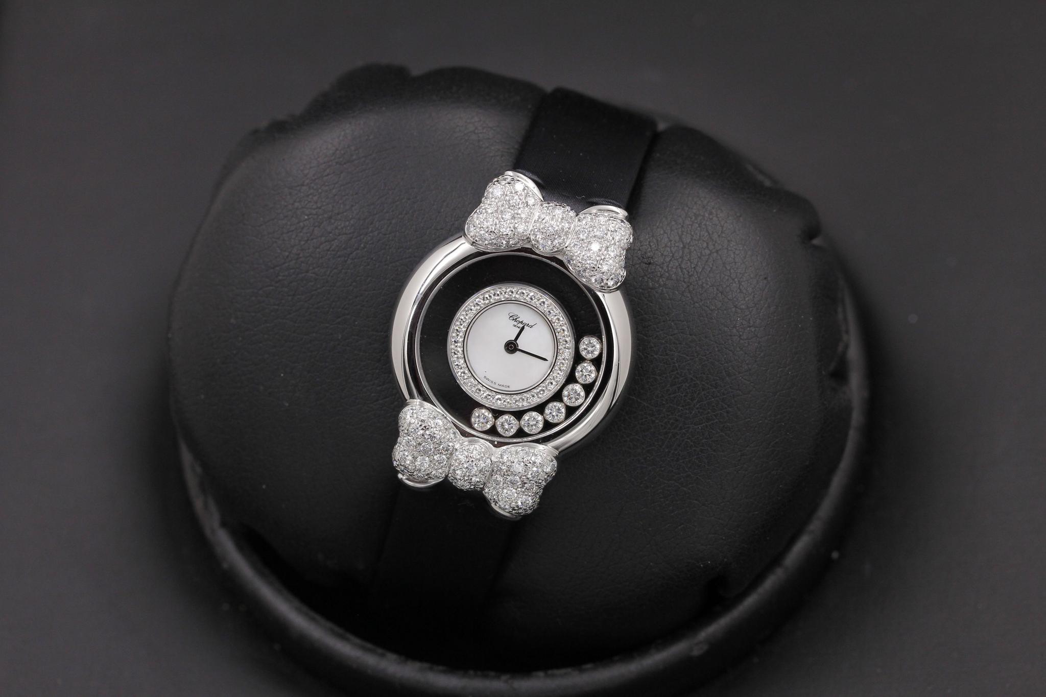 Watch Image 9