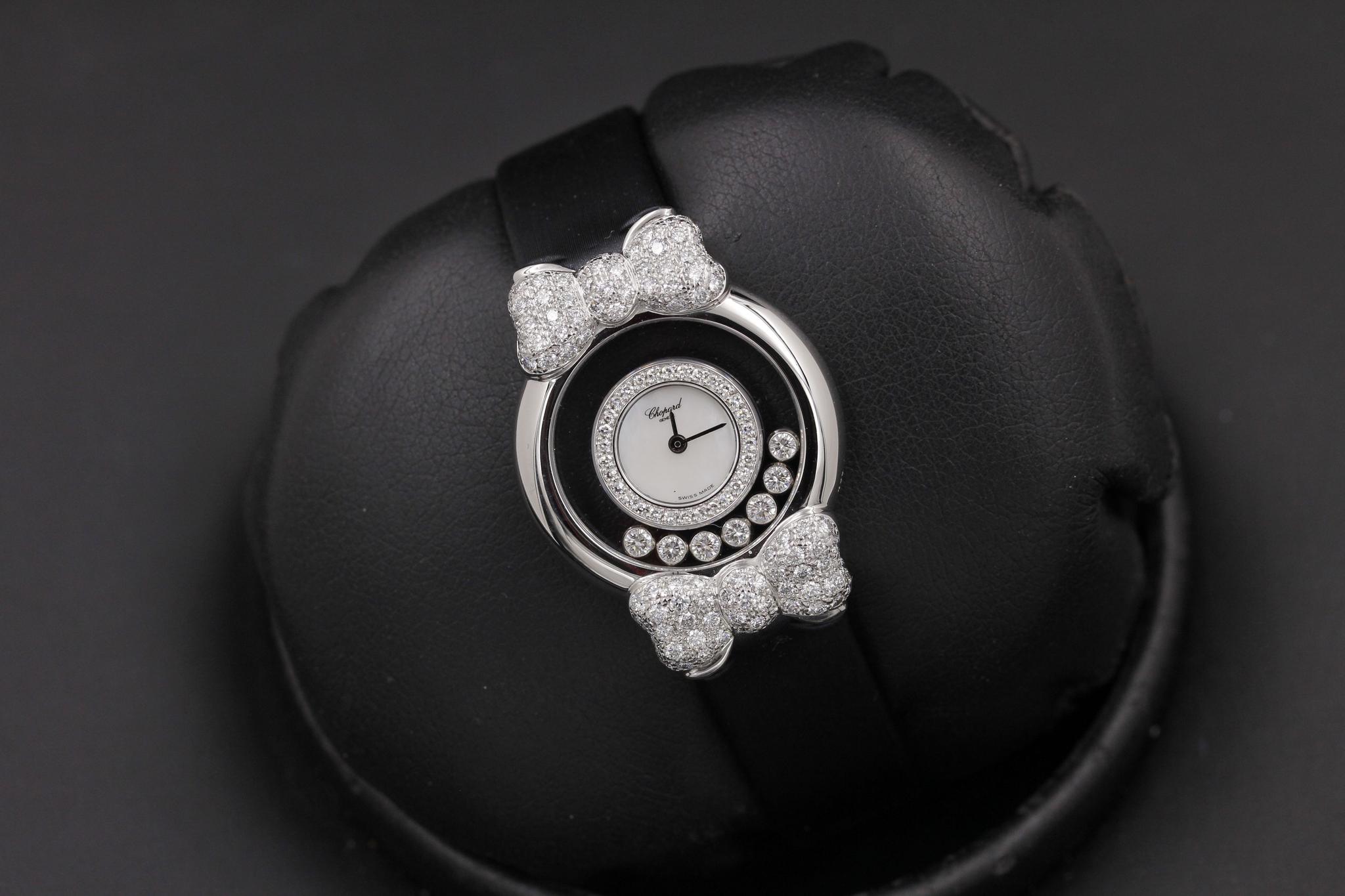 Watch Image 10