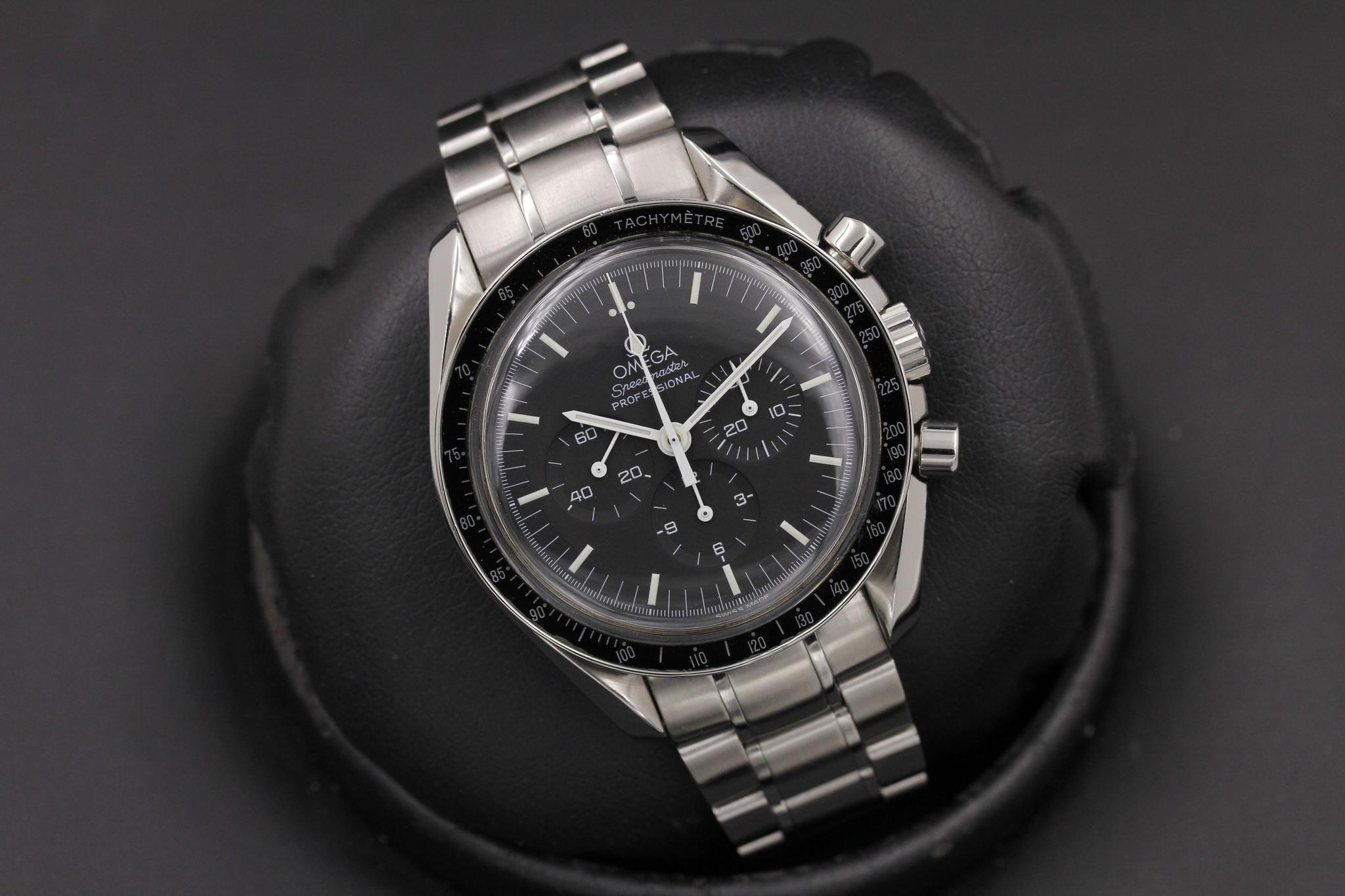 Watch Image 9