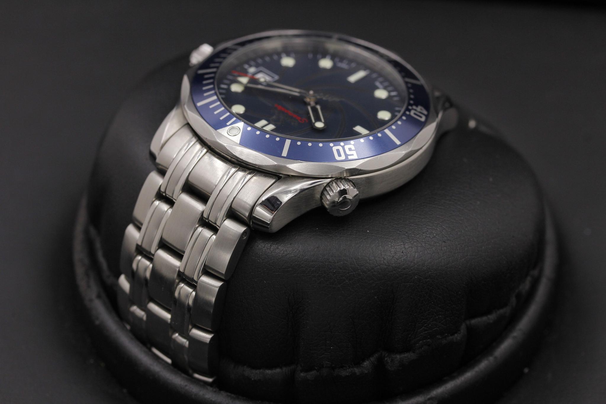 Watch Image 5