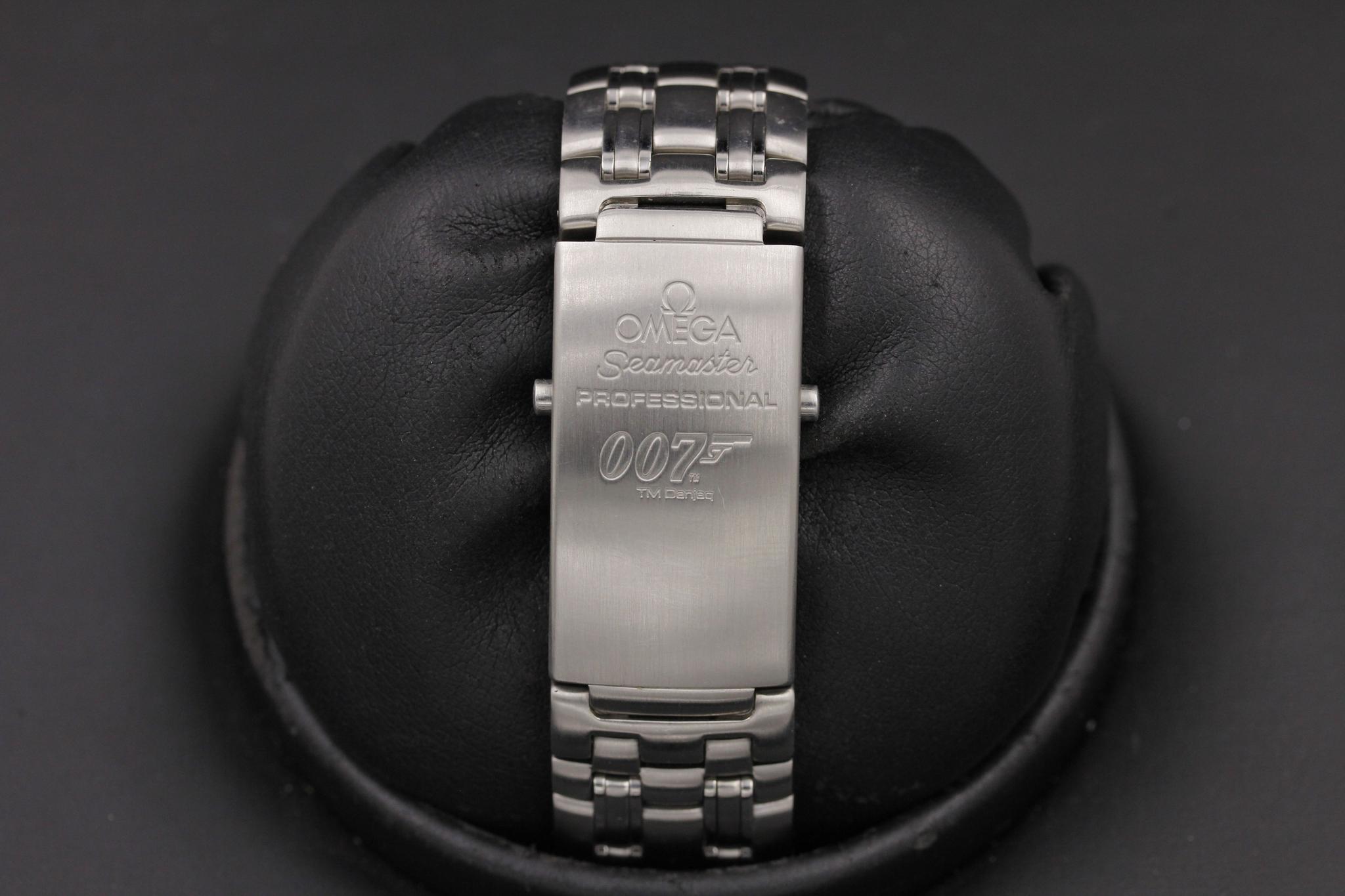 Watch Image 8