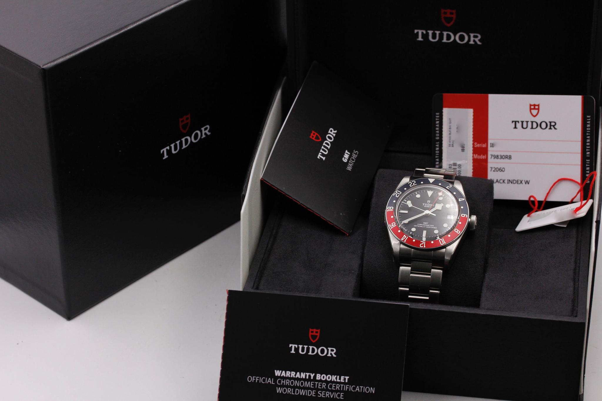 Watch Image 11