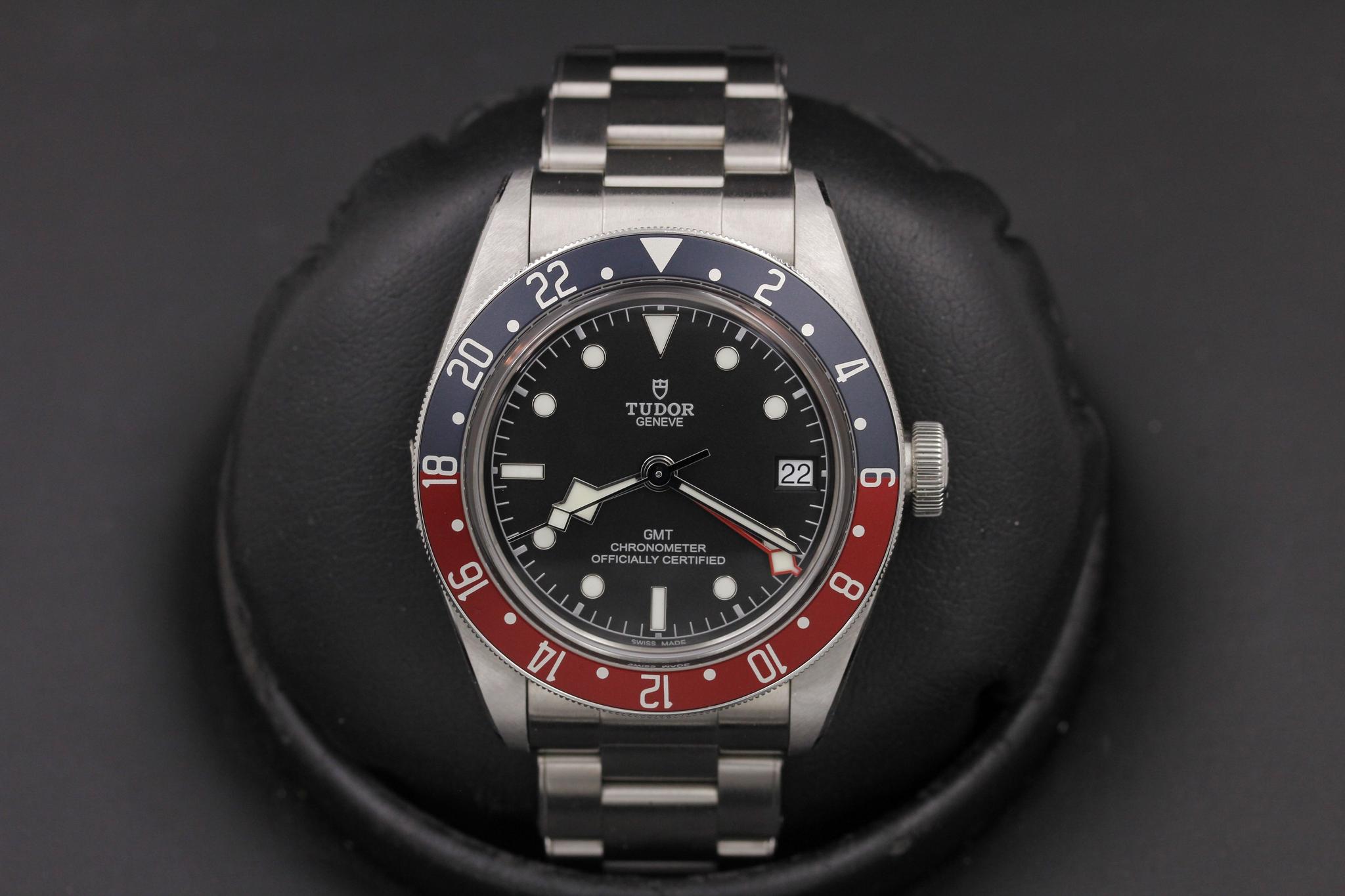Watch Image 1