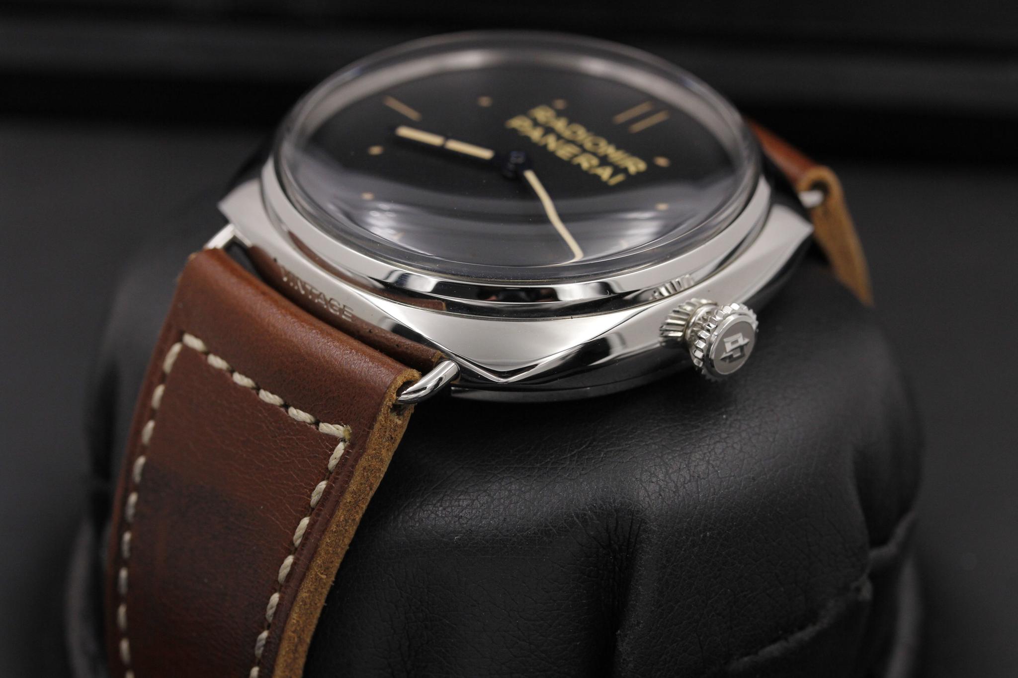 Watch Image 2