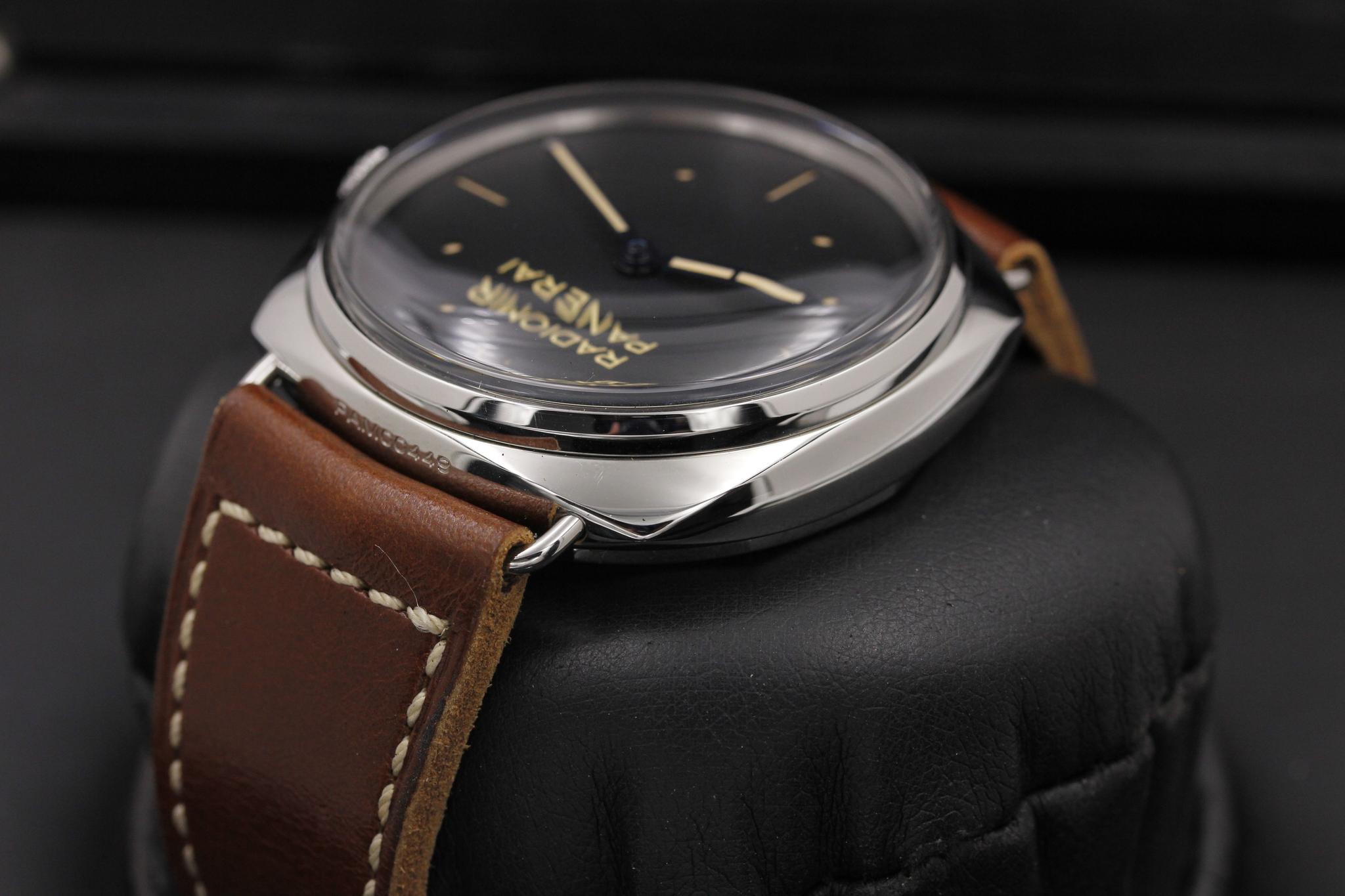 Watch Image 5