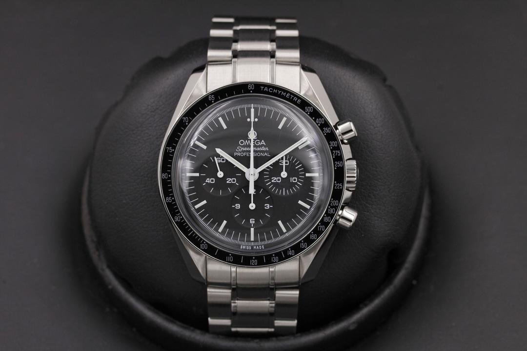Omega Speedmaster Hesalite 311.30.42.30.01.005