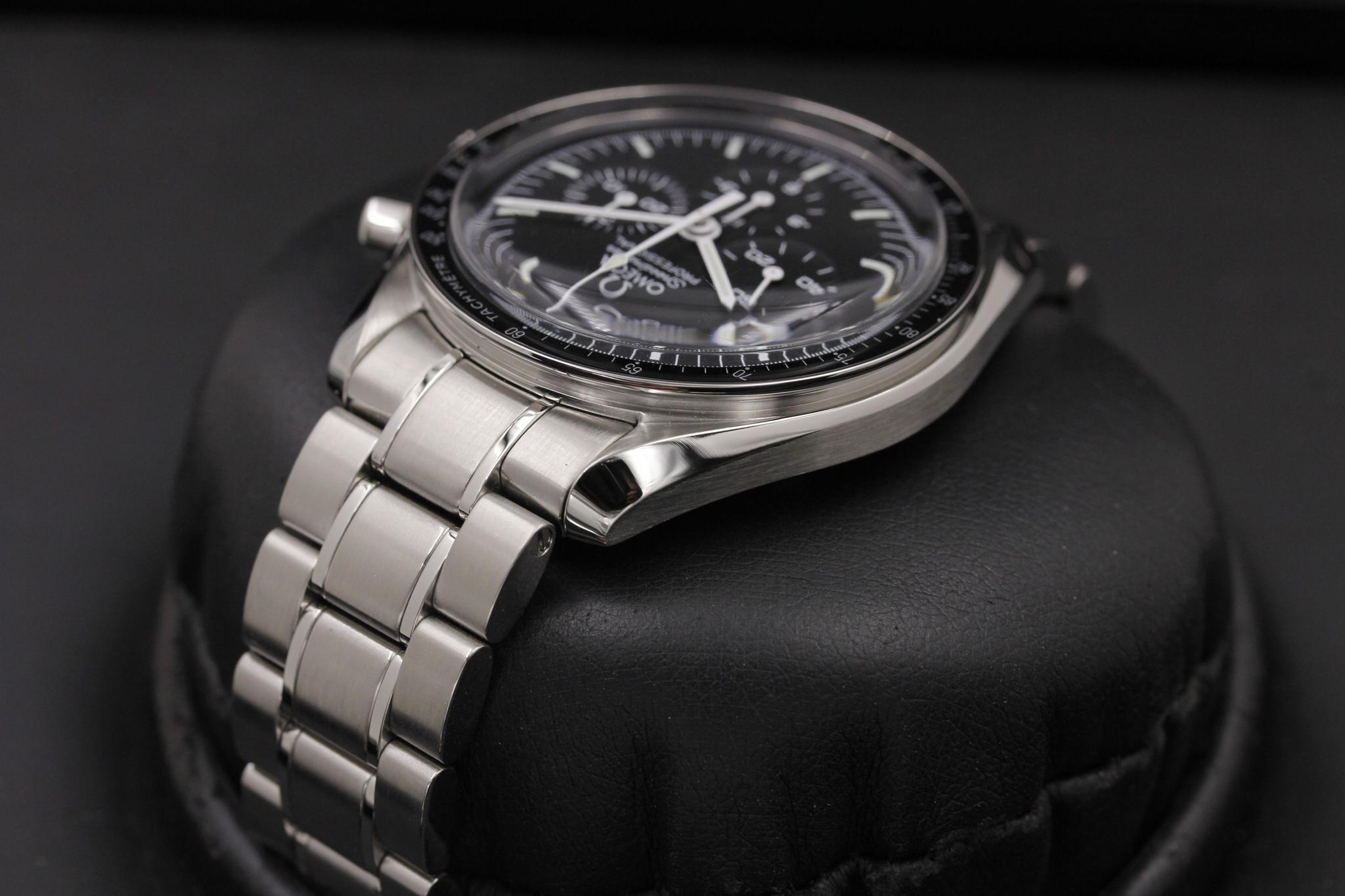 Watch Image 5