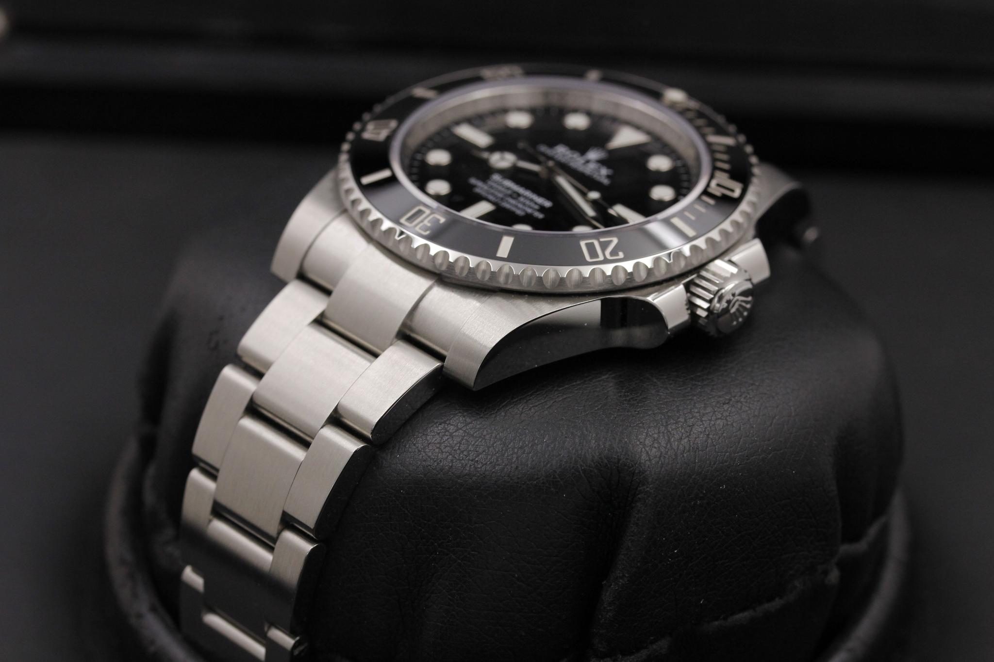 Watch Image 2