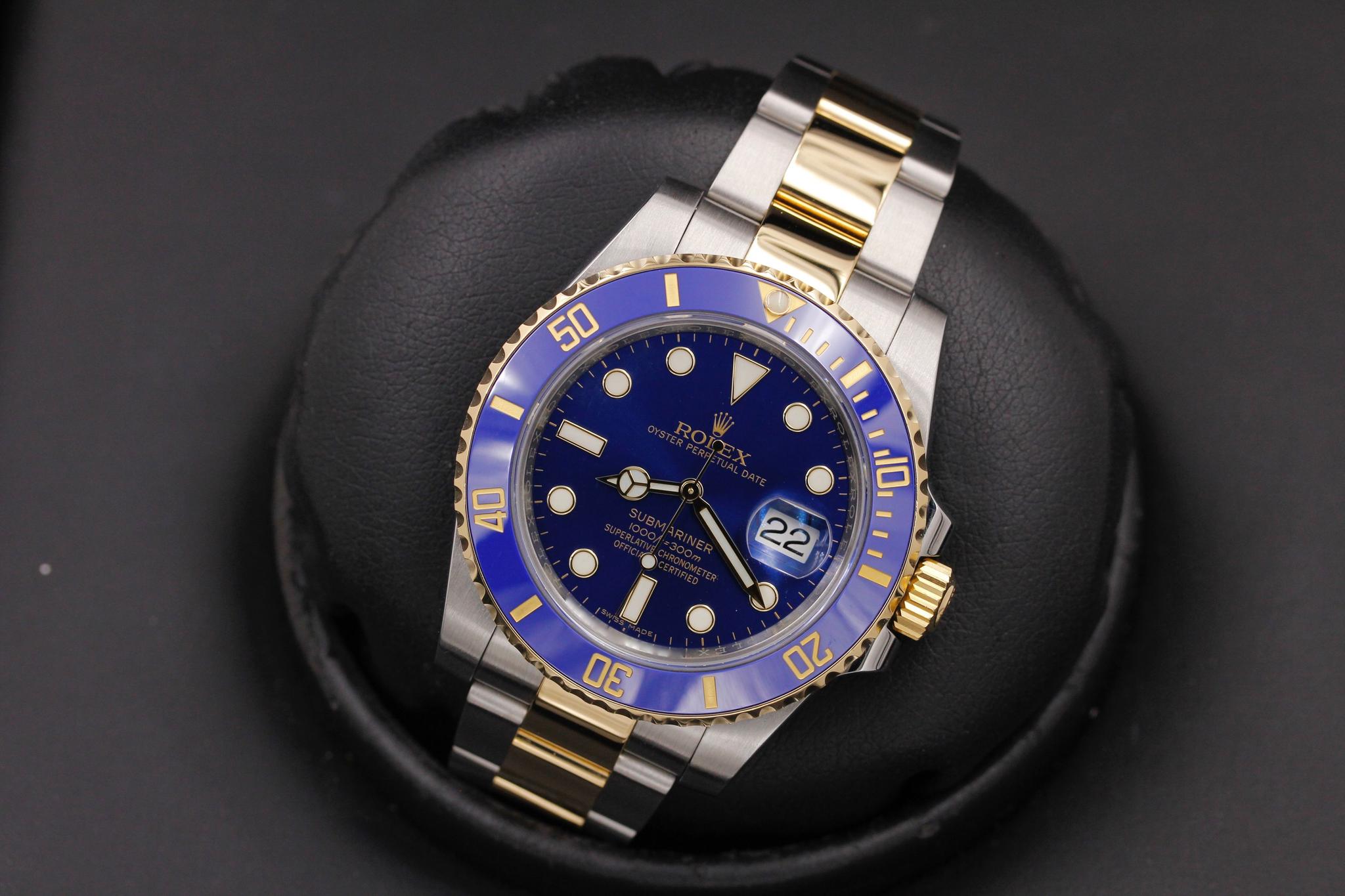 Watch Image 10