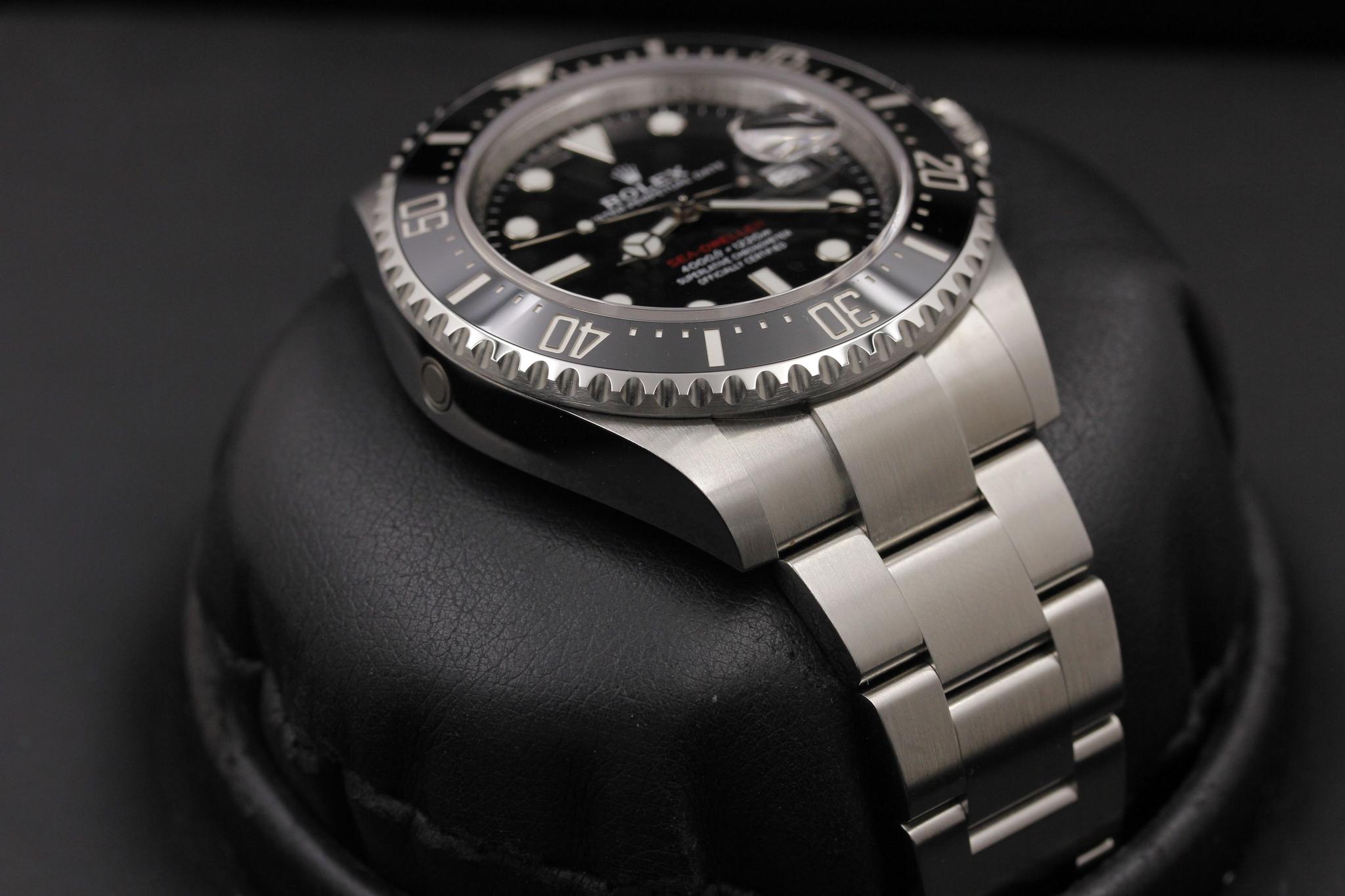 Watch Image 6