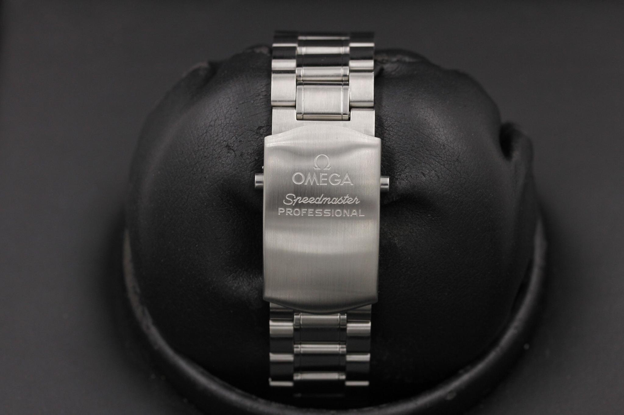 Watch Image 8