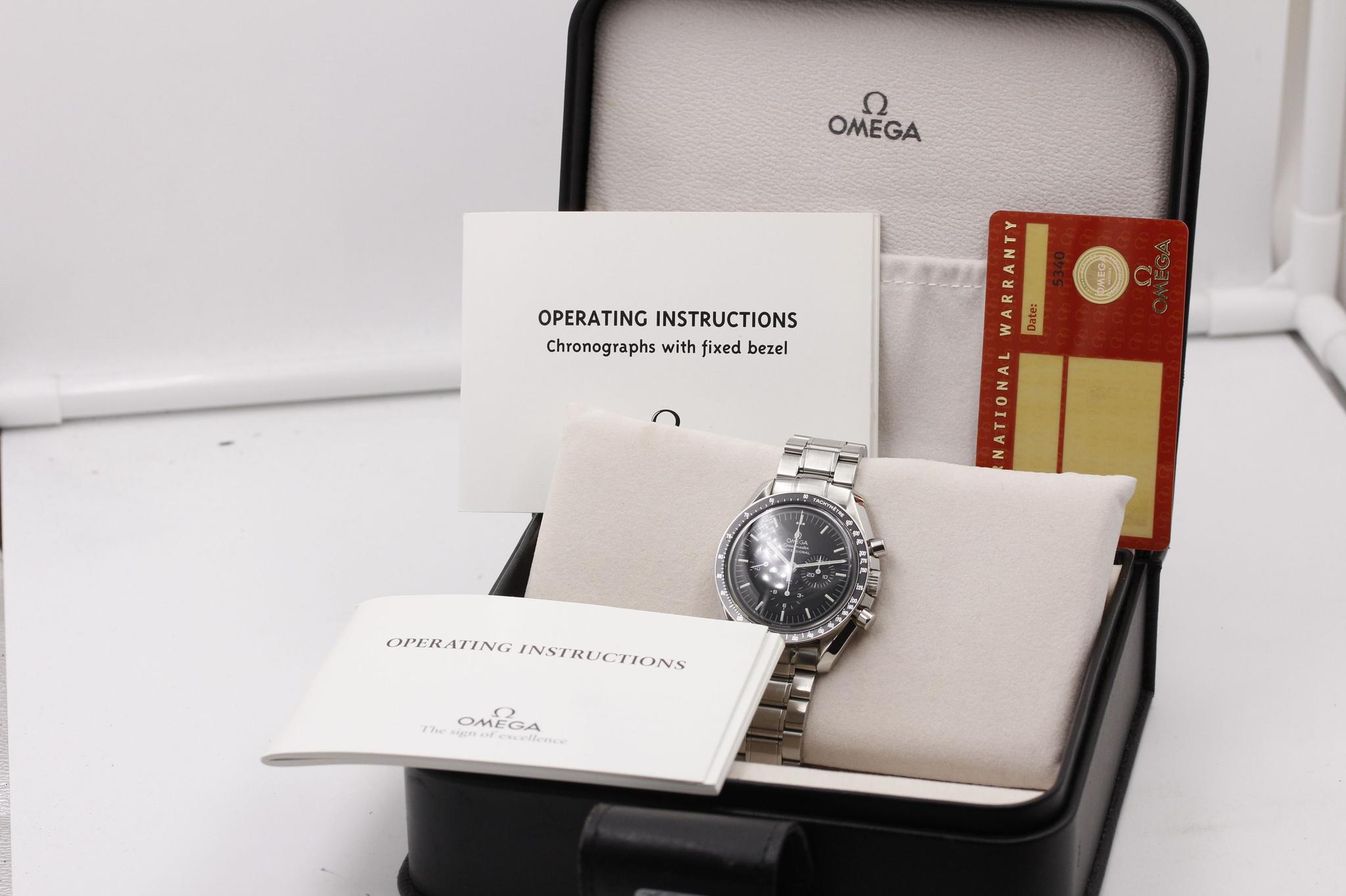 Watch Image 11