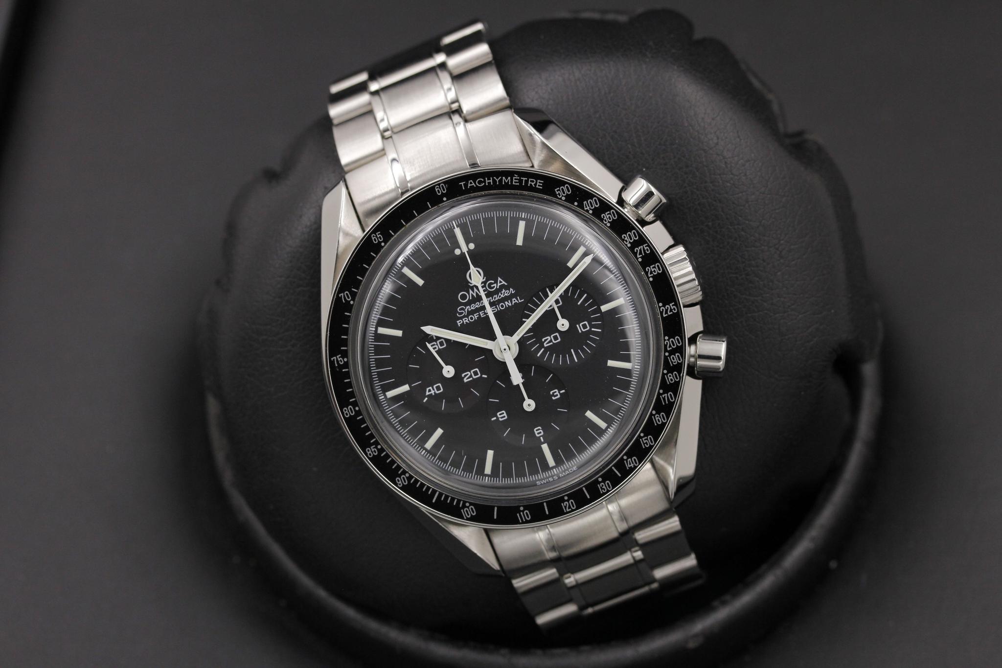 Watch Image 9
