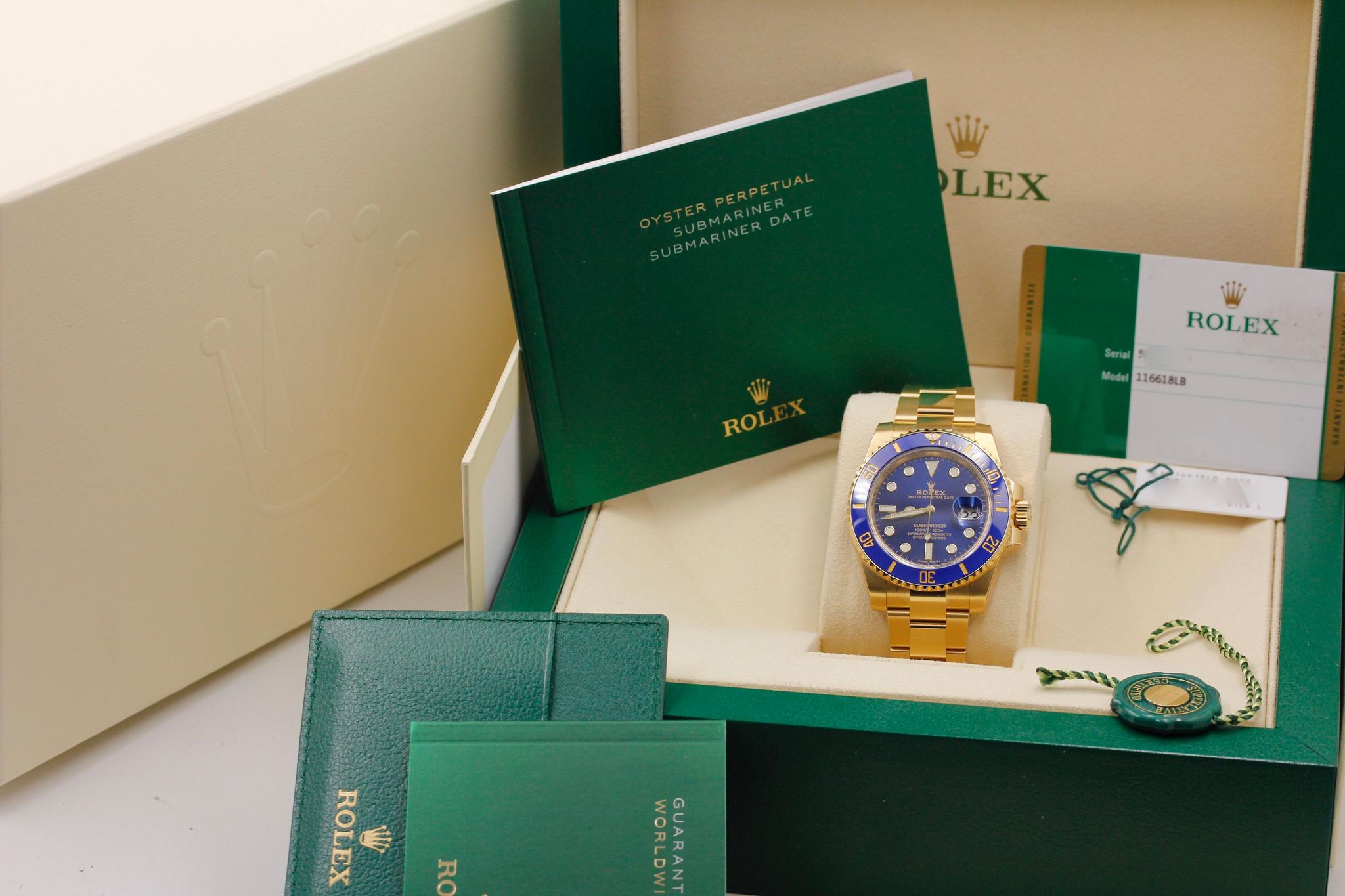 Watch Image 11