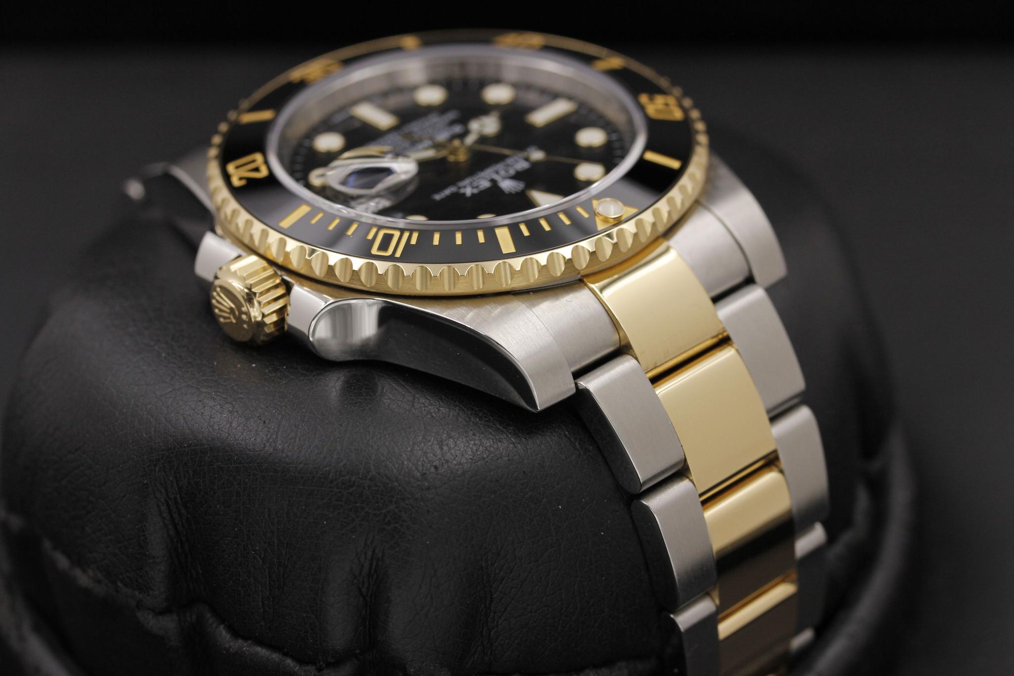 Watch Image 4