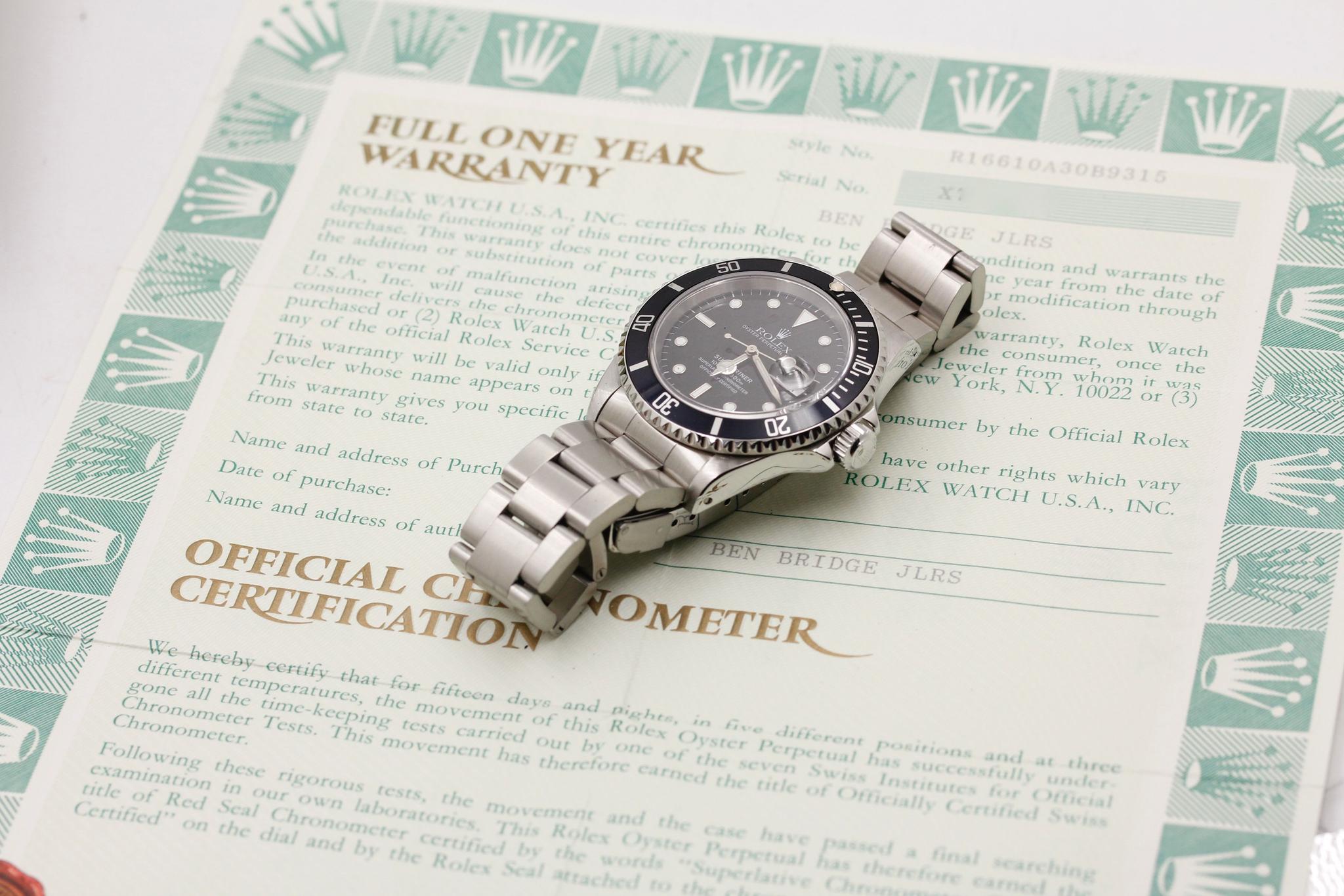 Watch Image 12
