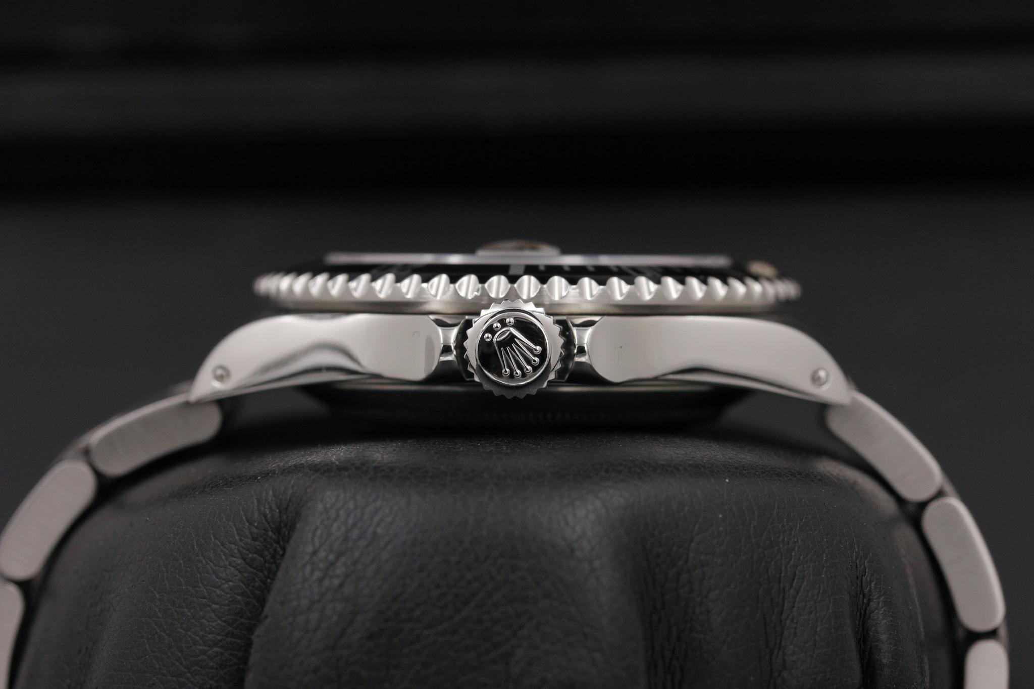 Watch Image 3