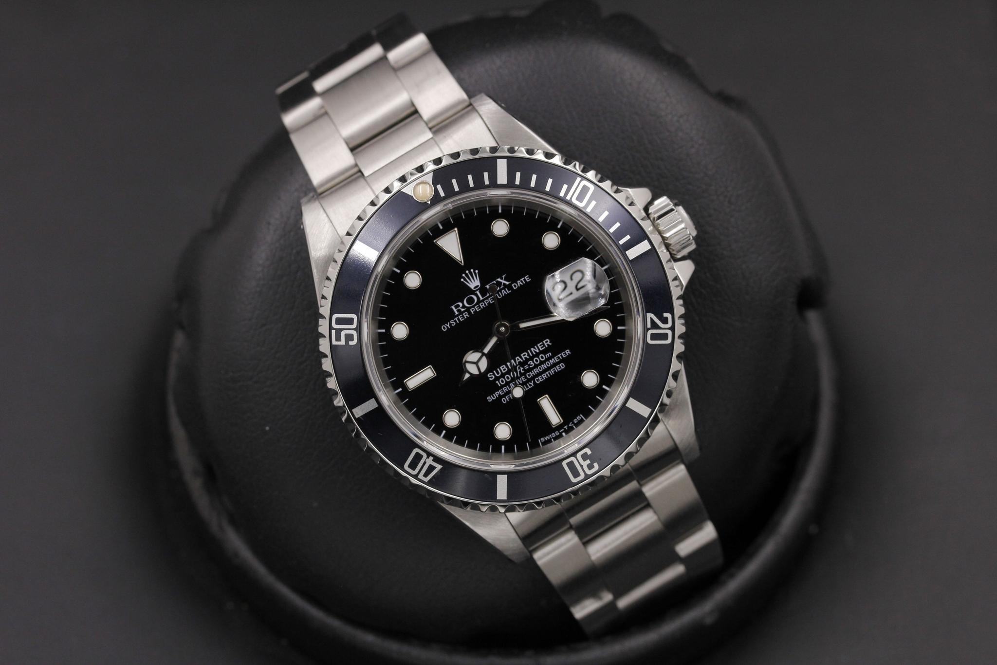 Watch Image 10