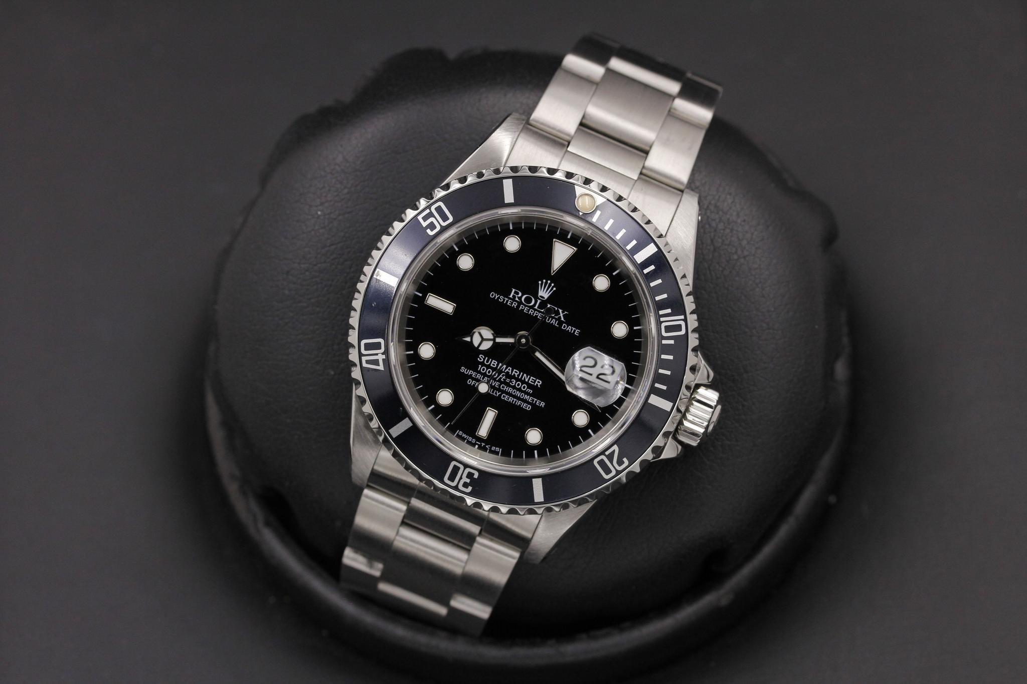 Watch Image 11