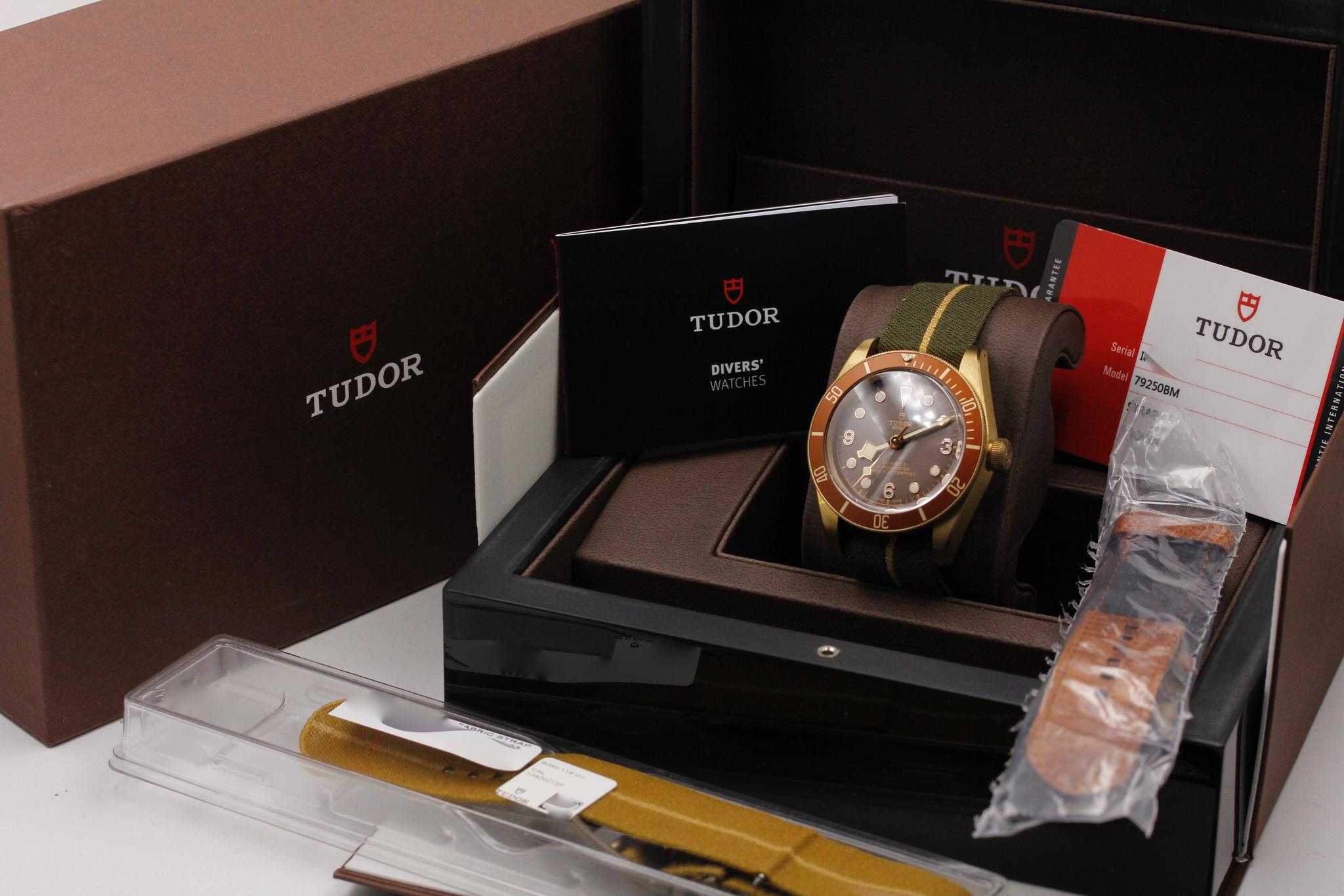 Watch Image 10