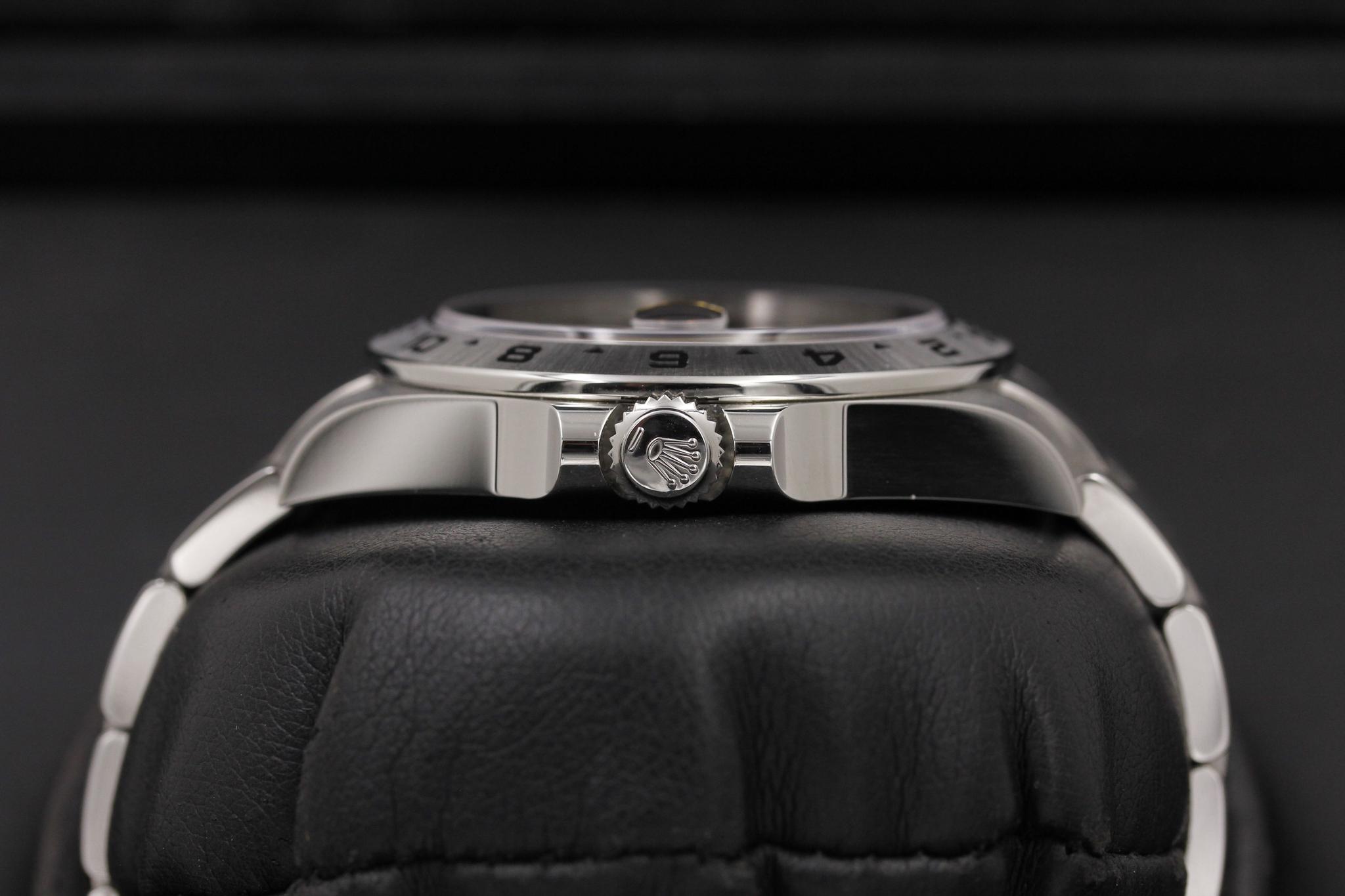 Watch Image 3