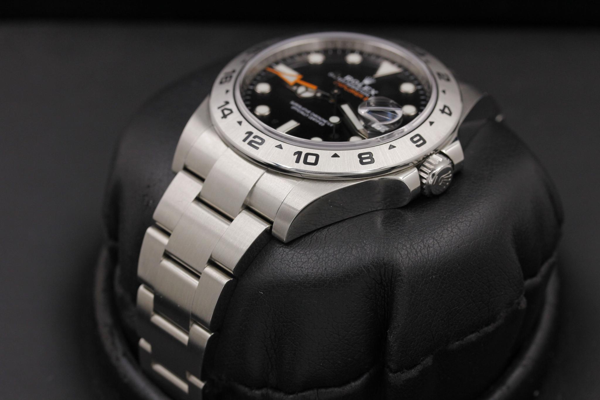 Watch Image 2