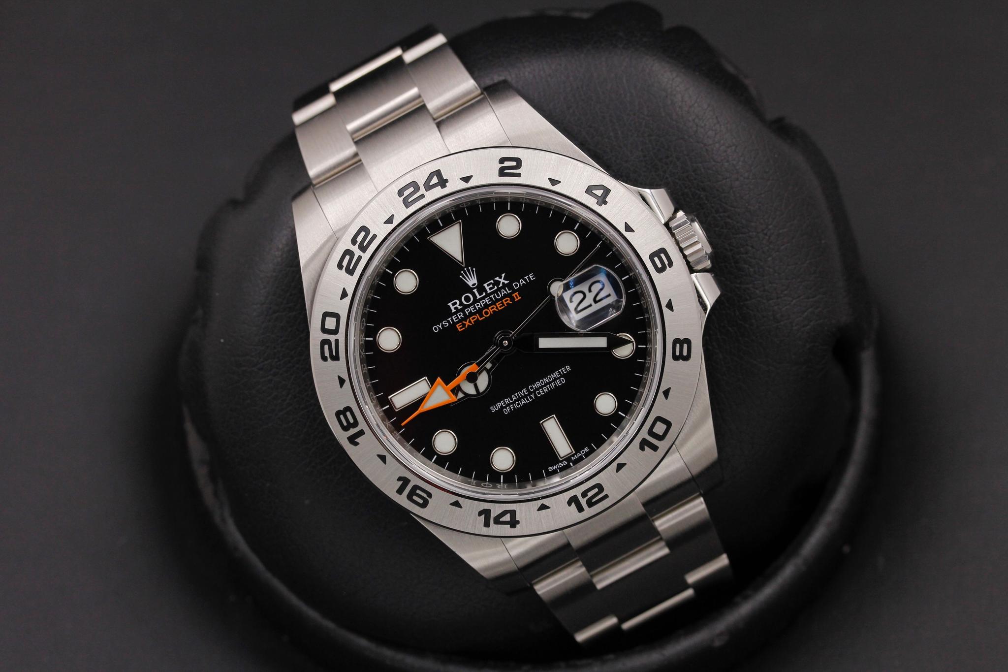 Watch Image 9