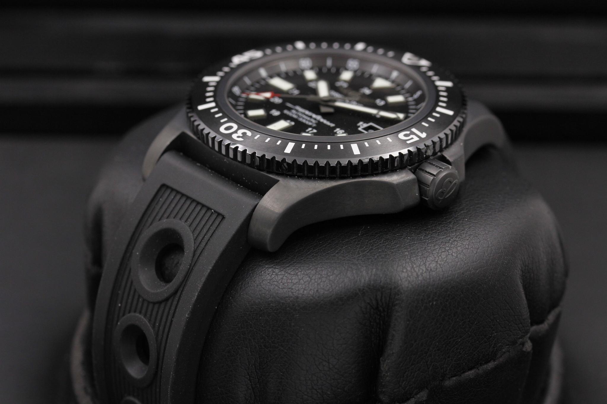 Watch Image 2