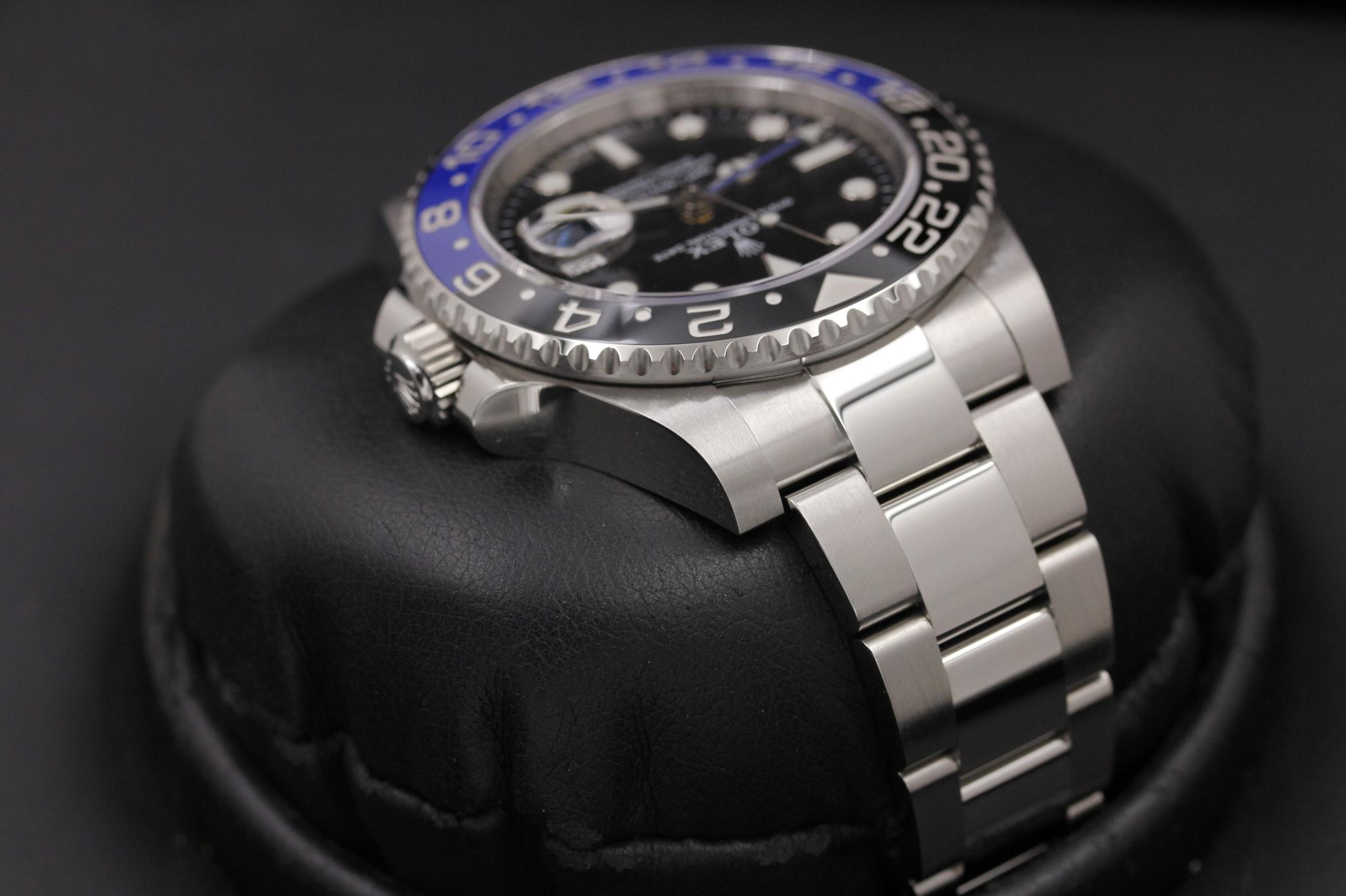 Watch Image 4