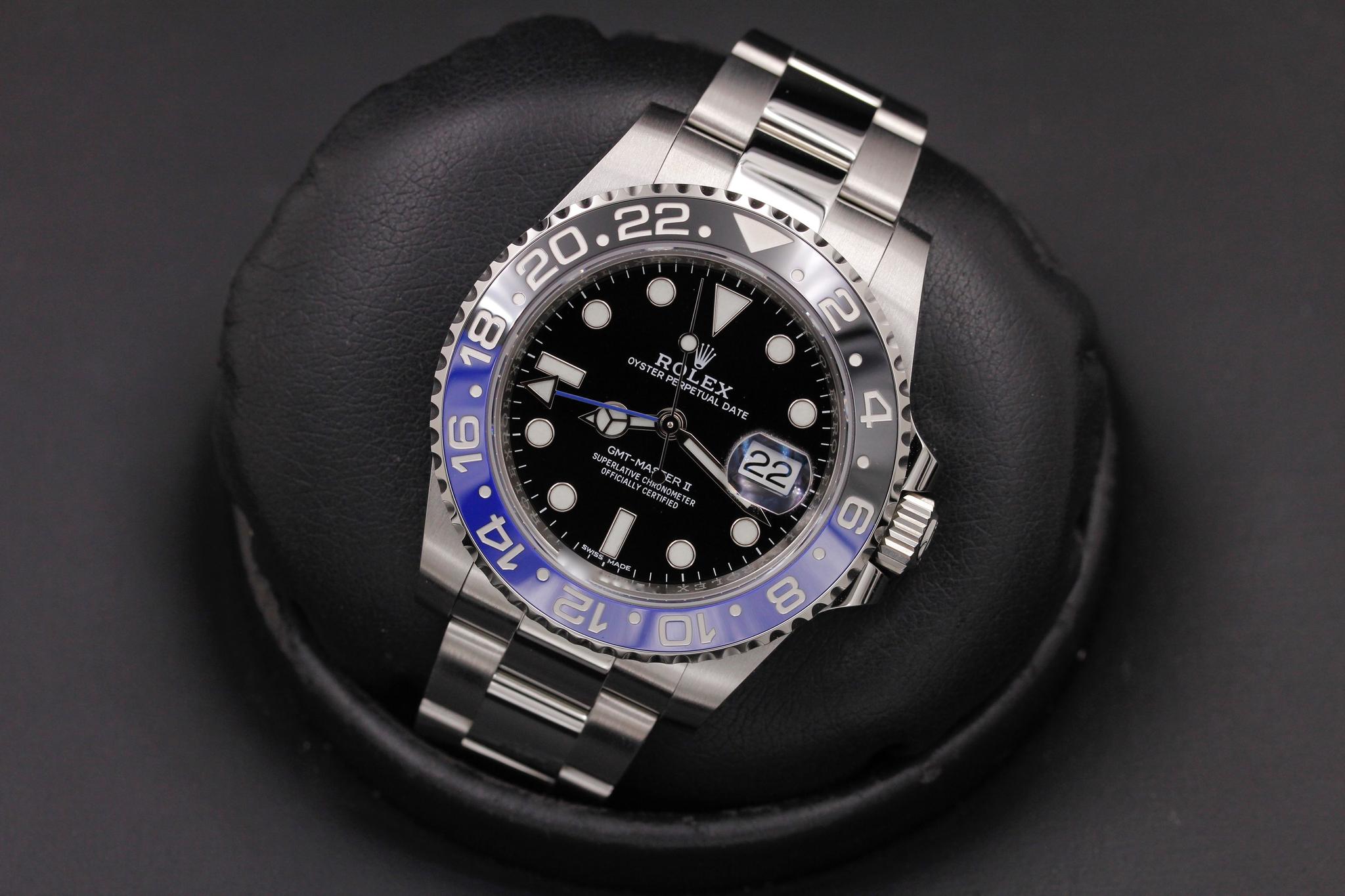 Watch Image 10