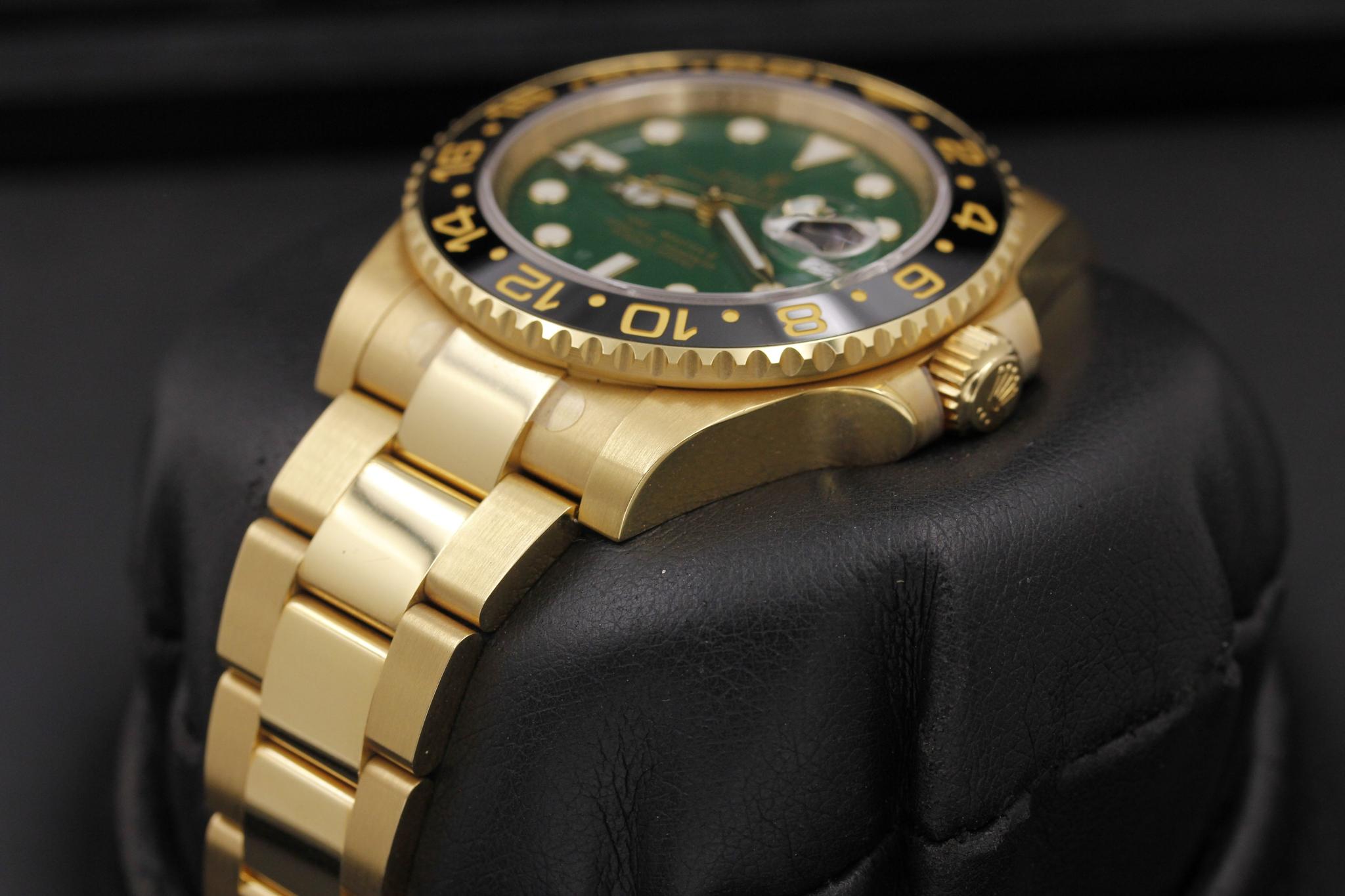Watch Image 2