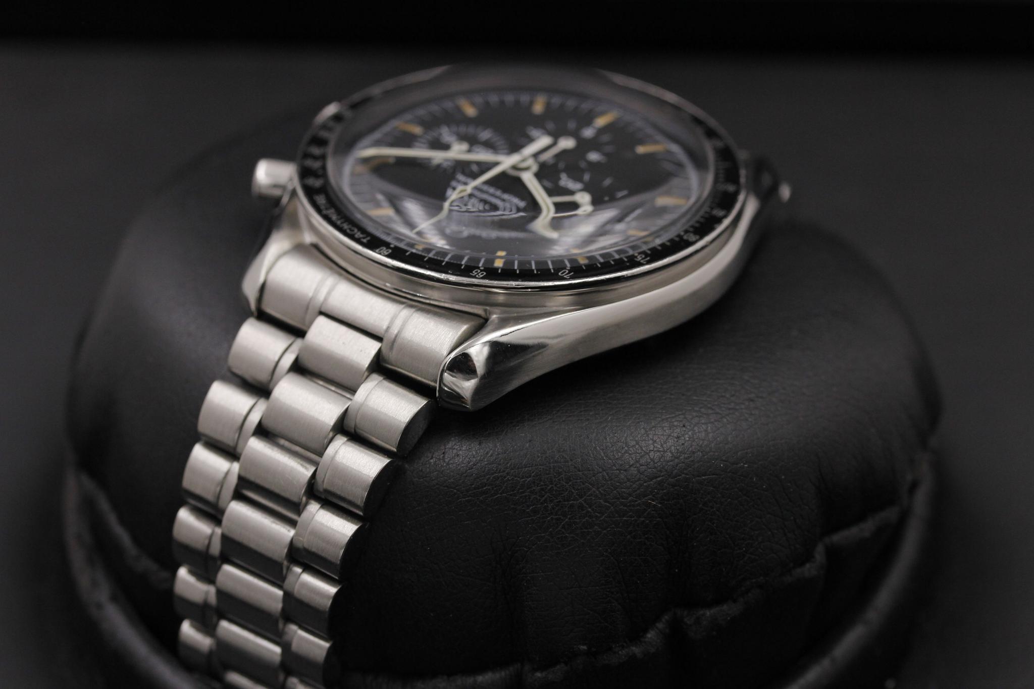 Watch Image 6