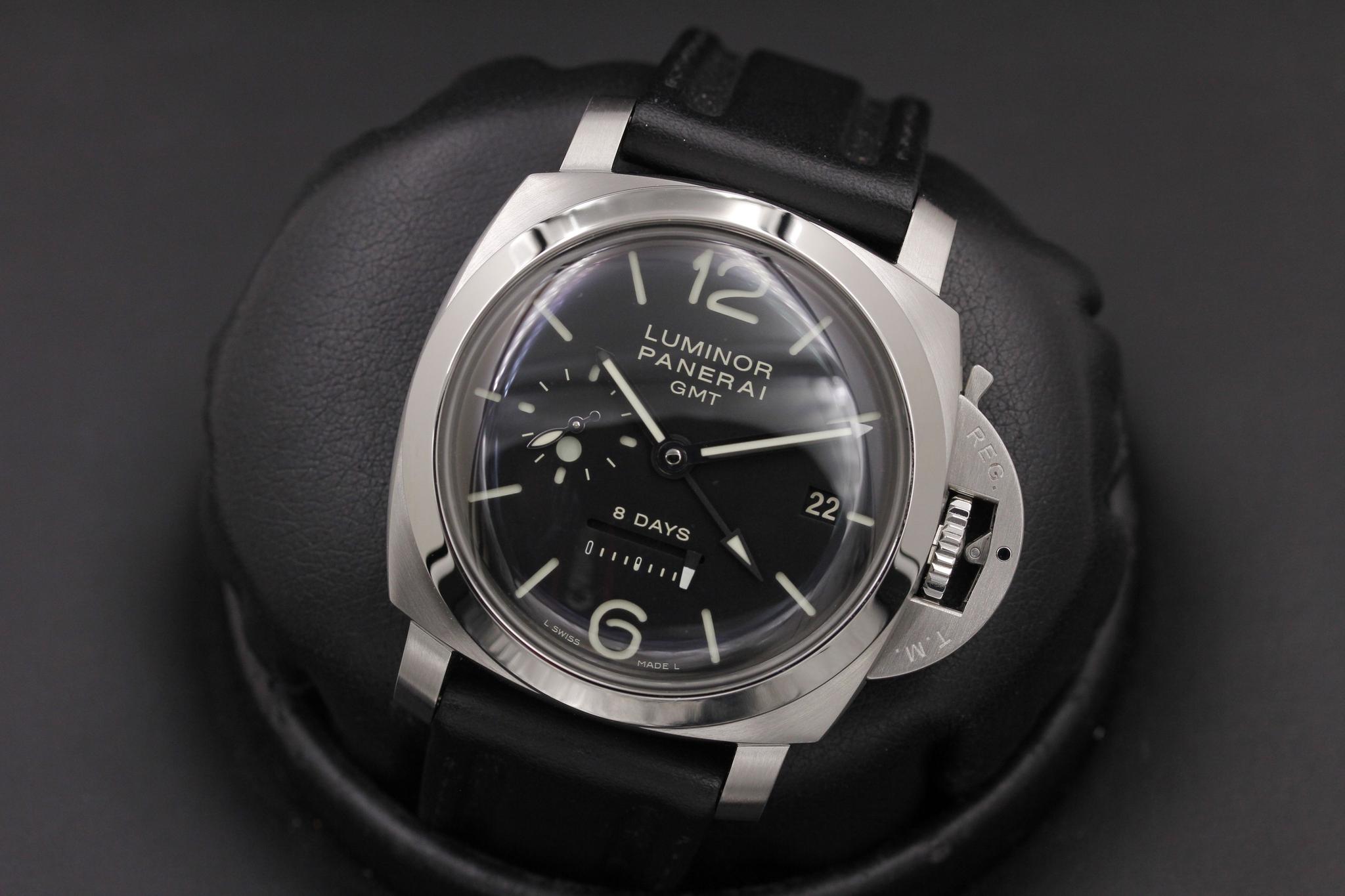 Watch Image 9