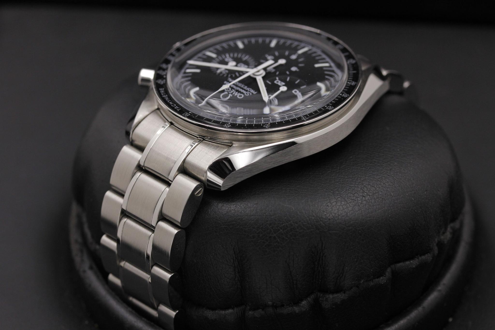 Watch Image 5