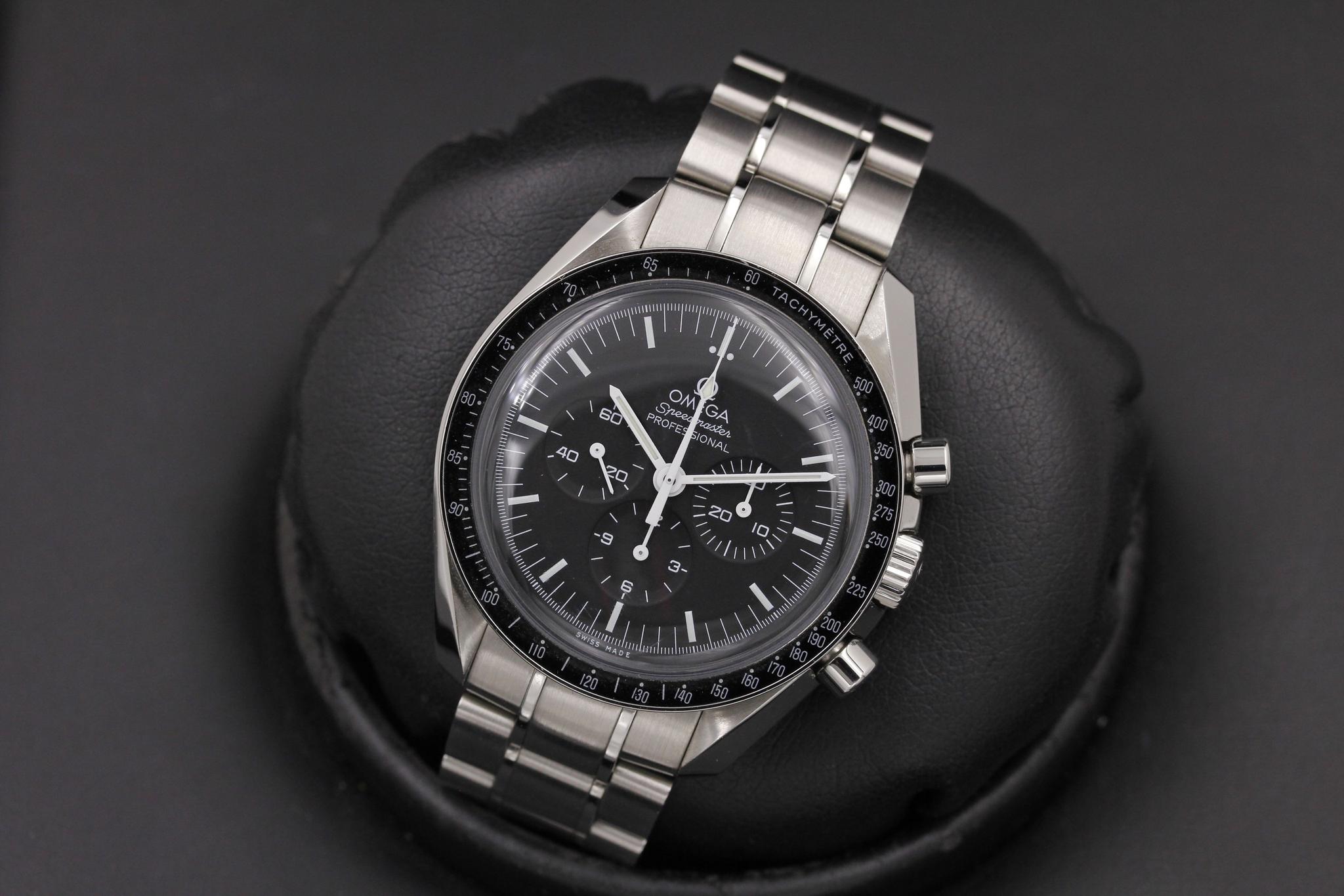 Watch Image 8