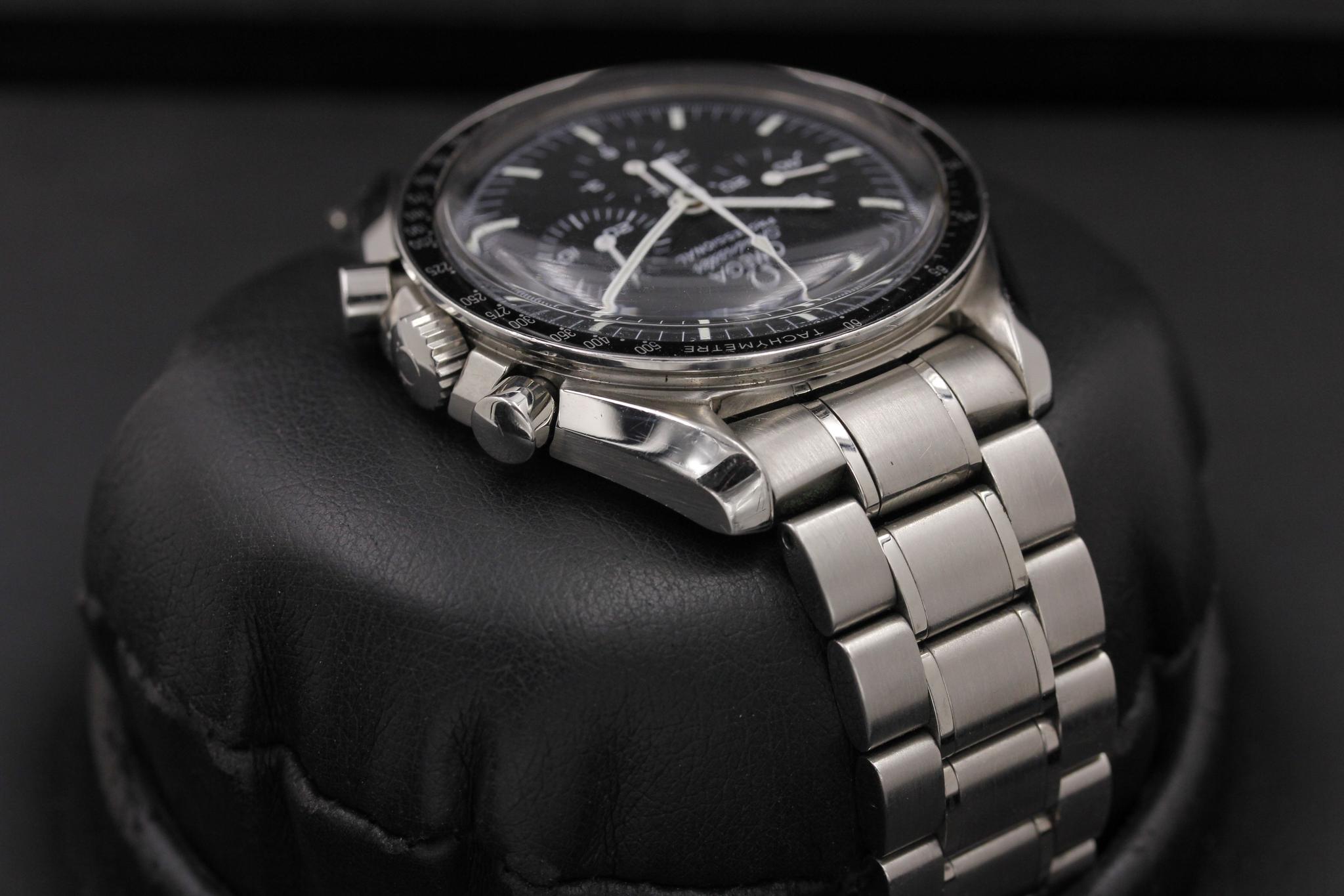 Watch Image 4