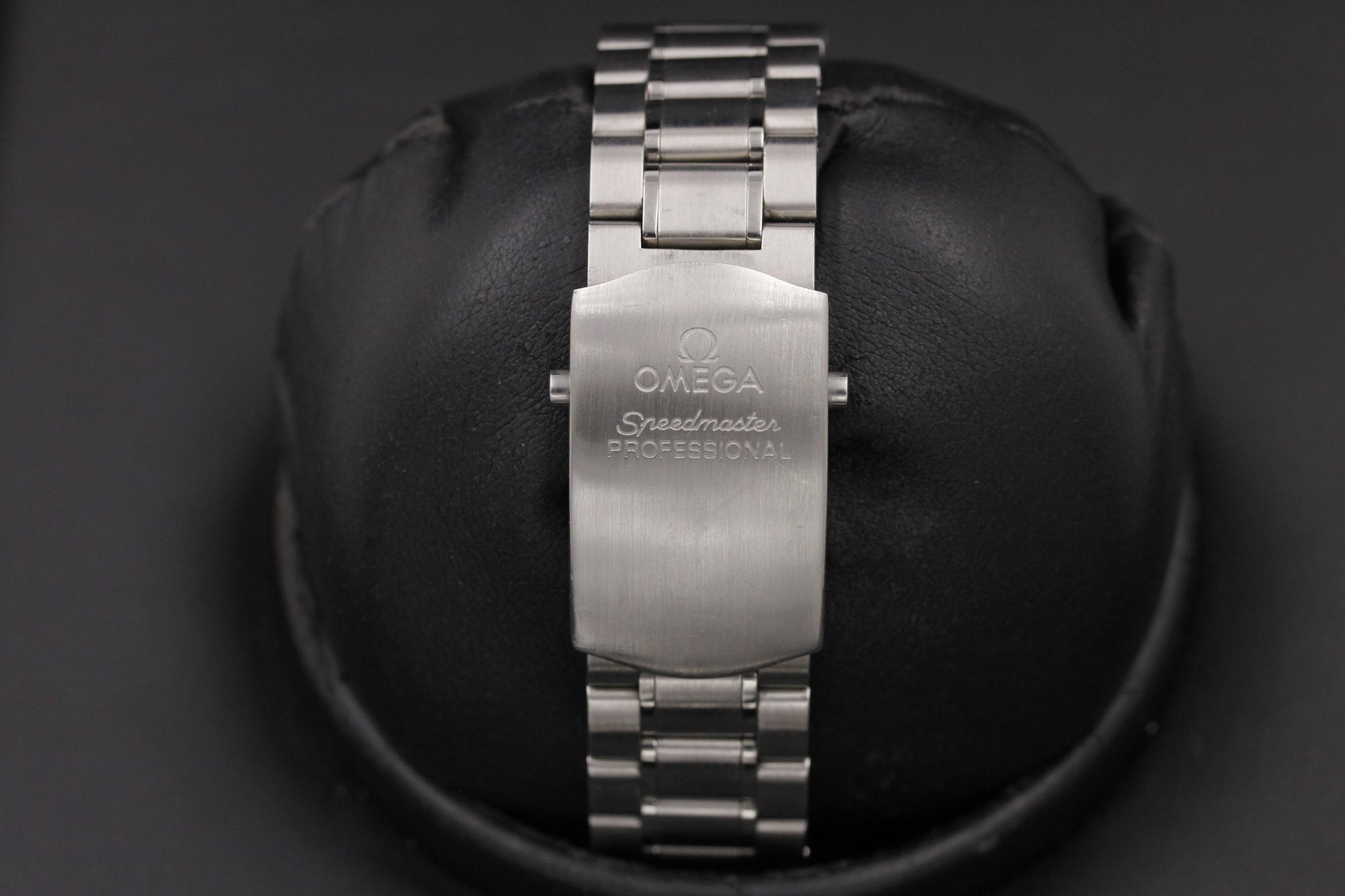 Watch Image 8