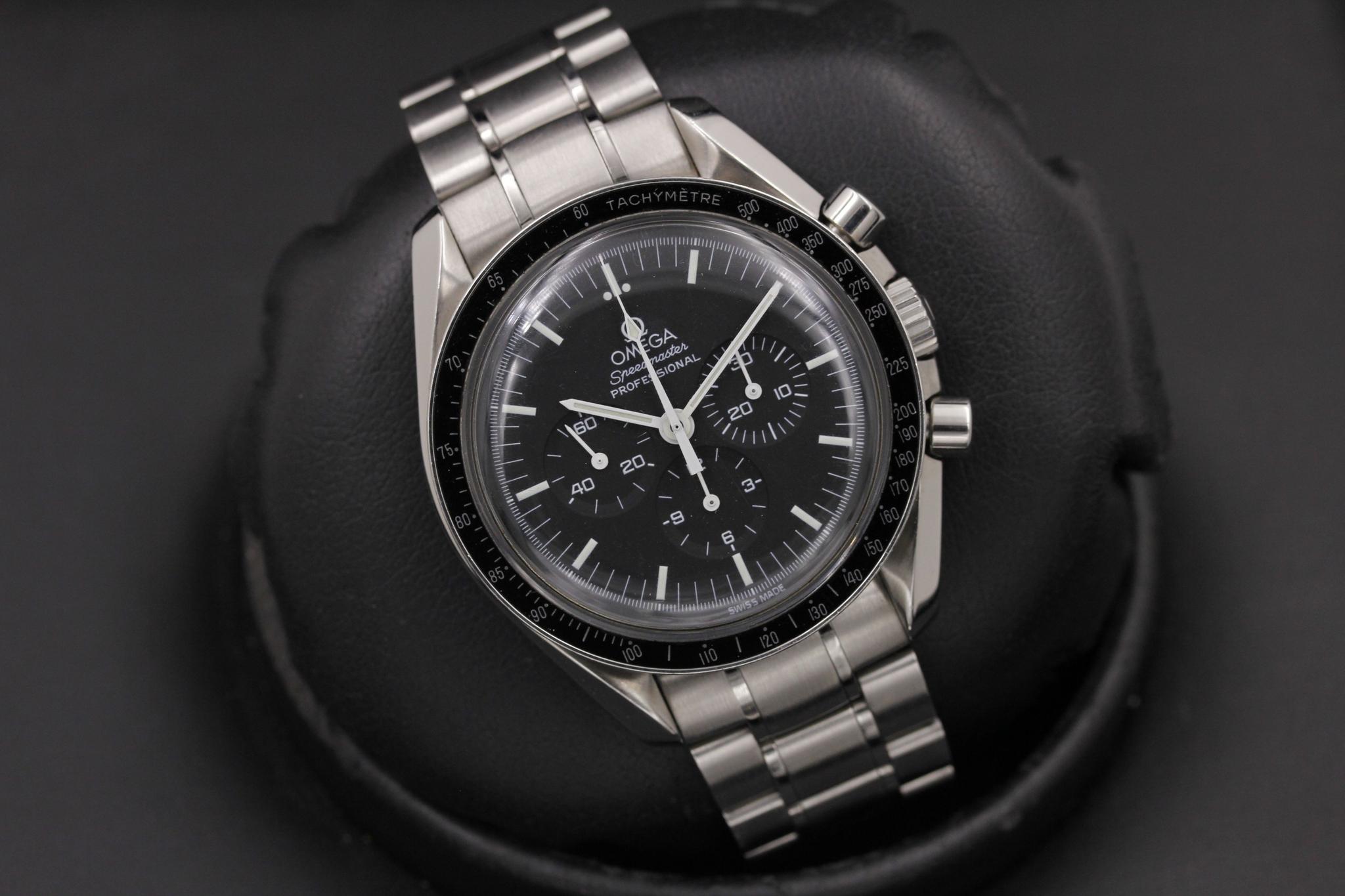 Watch Image 9