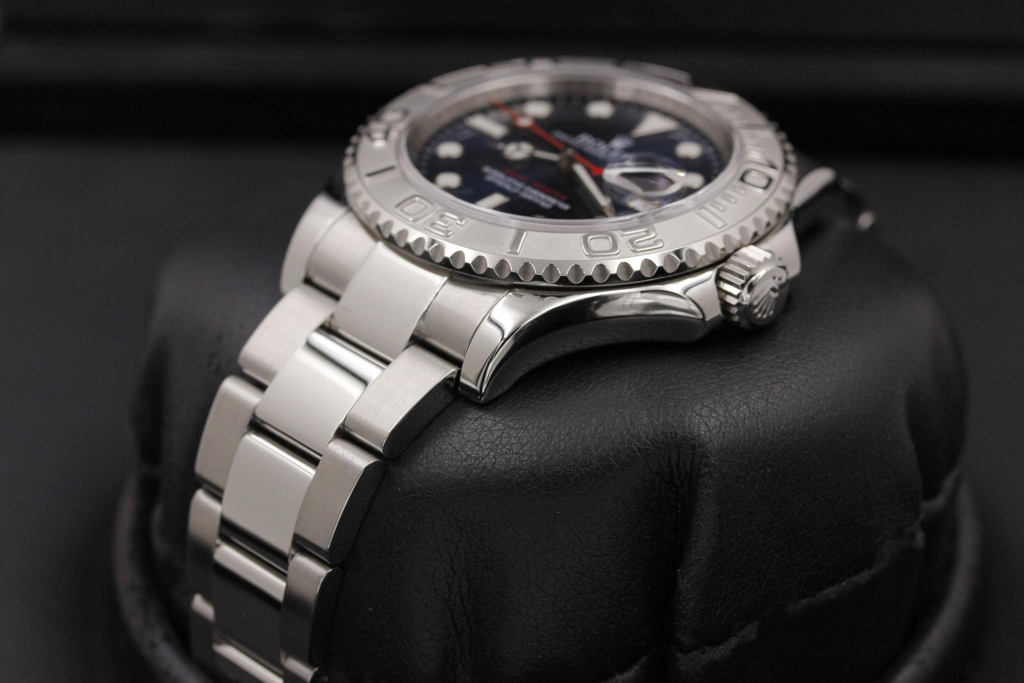 Watch Image 2