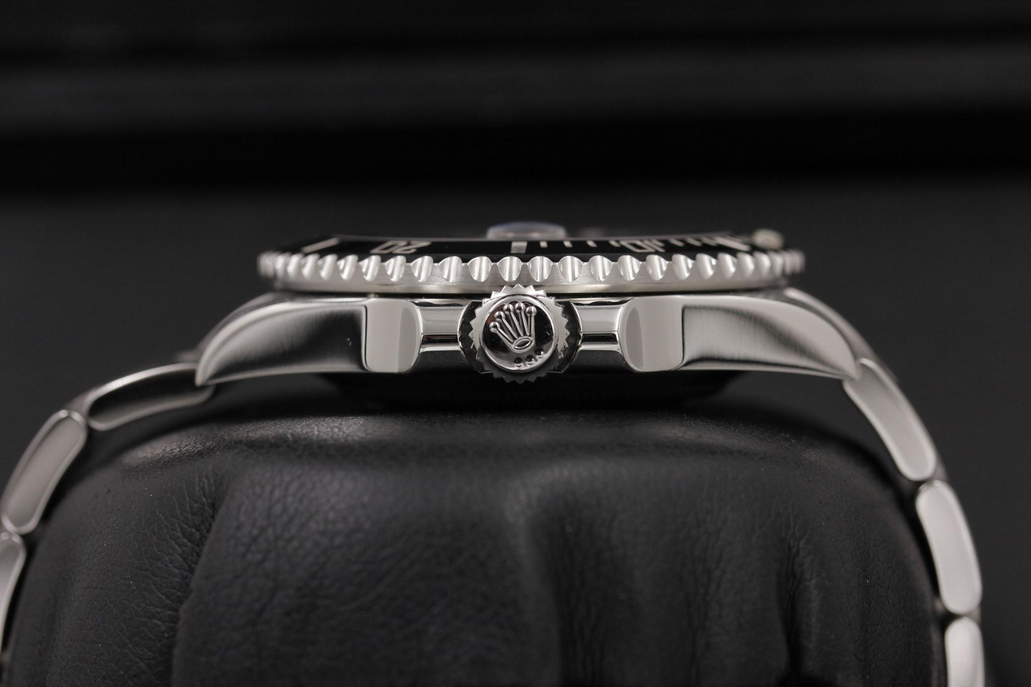 Watch Image 3