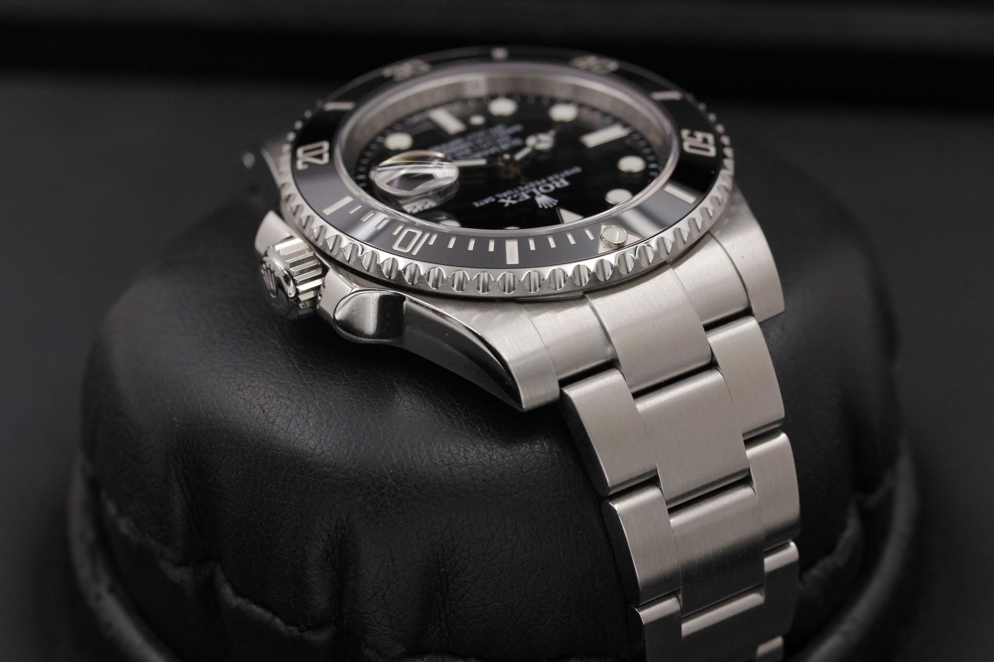 Watch Image 4